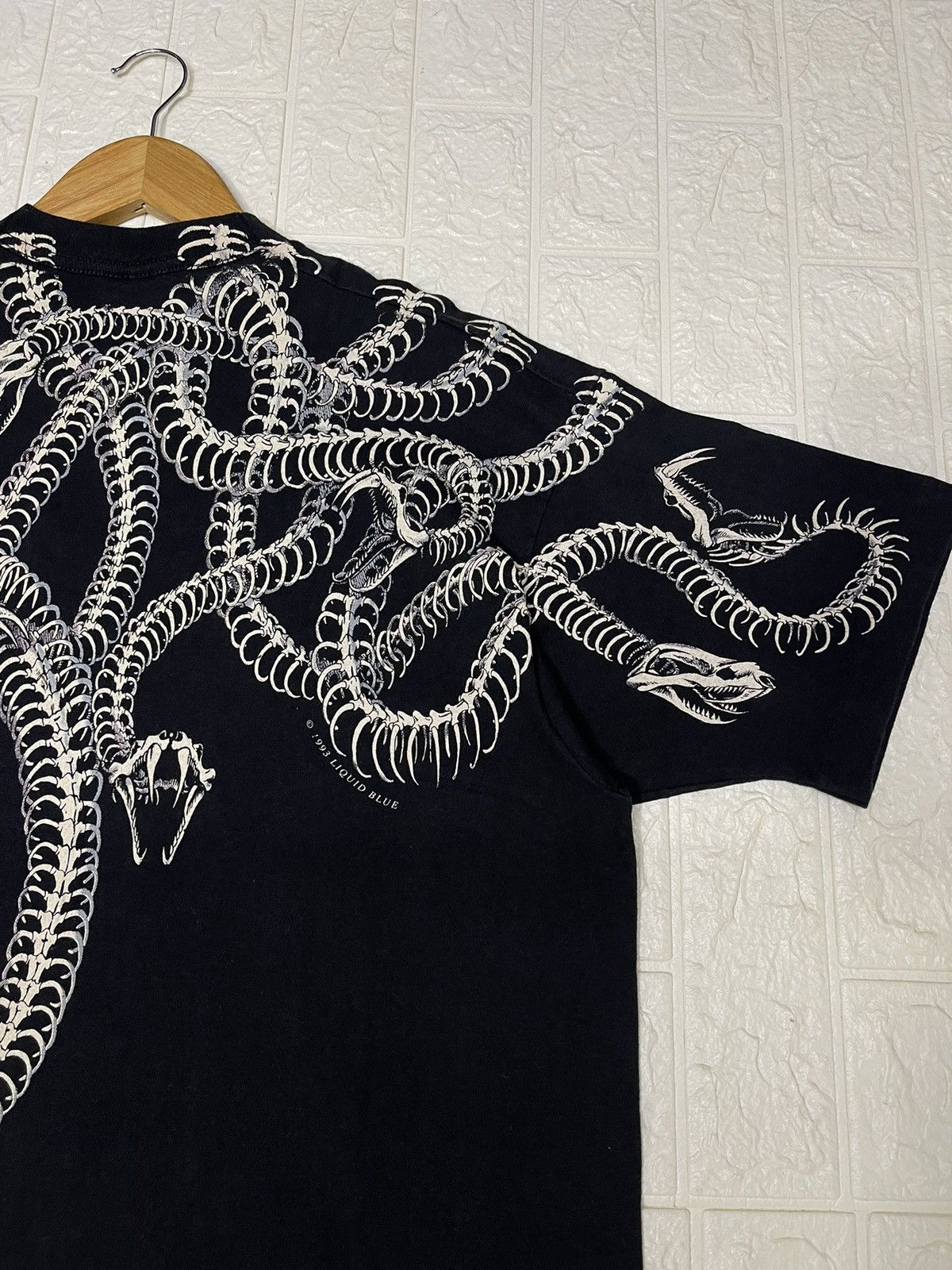 Band Tees × Liquid Blue × Vintage Vintage Liquid blue skull snake Over Print Size US XL / EU 56 / 4 - 11 Thumbnail