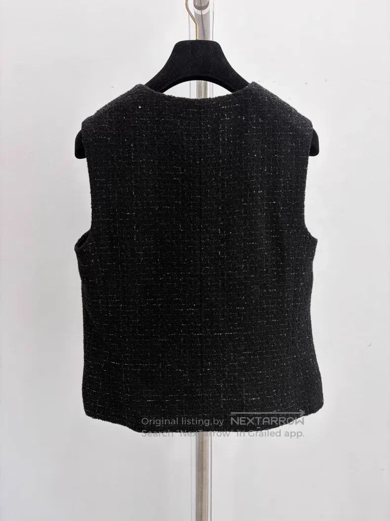 Chanel Chanel Black twill glitter tweed vest Size XS / US 0-2 / IT 36-38 - 2 Thumbnail