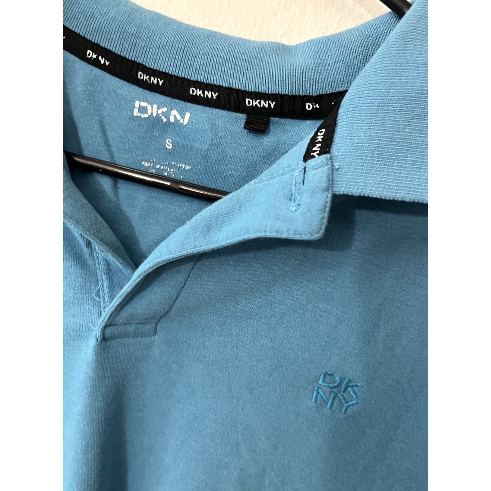 DKNY DKNY Men's Classic Short Sleeve Collared Lifestyle Polo Shirt Blue Small Size US S / EU 44-46 / 1 - 3 Thumbnail