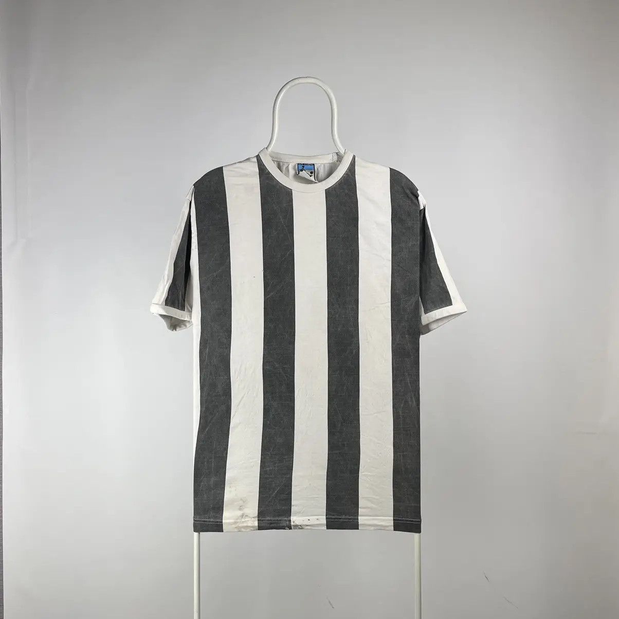 Vintage Old school T-shirt football vintage soccer size Large Size US L / EU 52-54 / 3 - 1 Thumbnail
