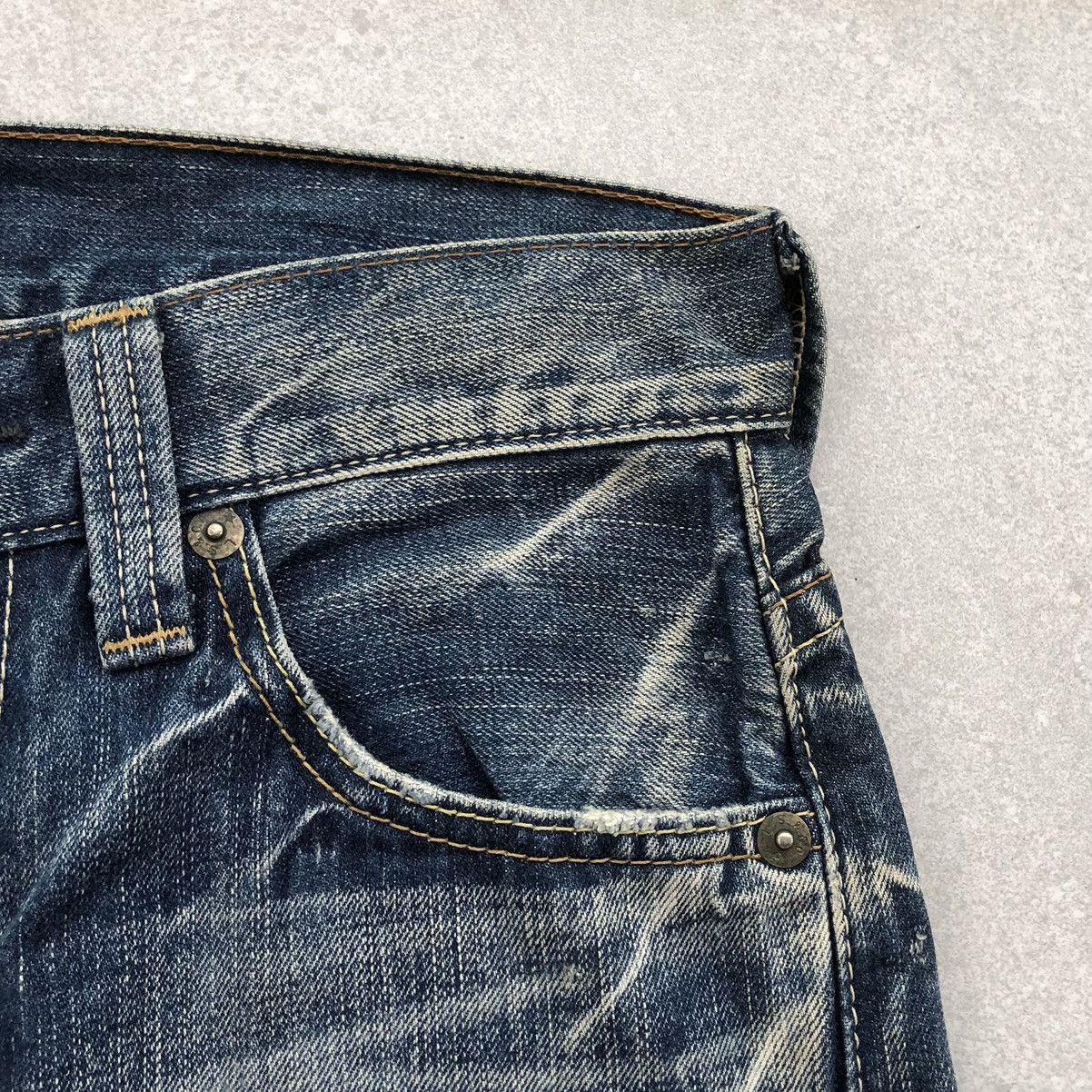 Levi's Vintage Levi's 503 straight-leg washed denim jeans Size US 31 - 5 Thumbnail