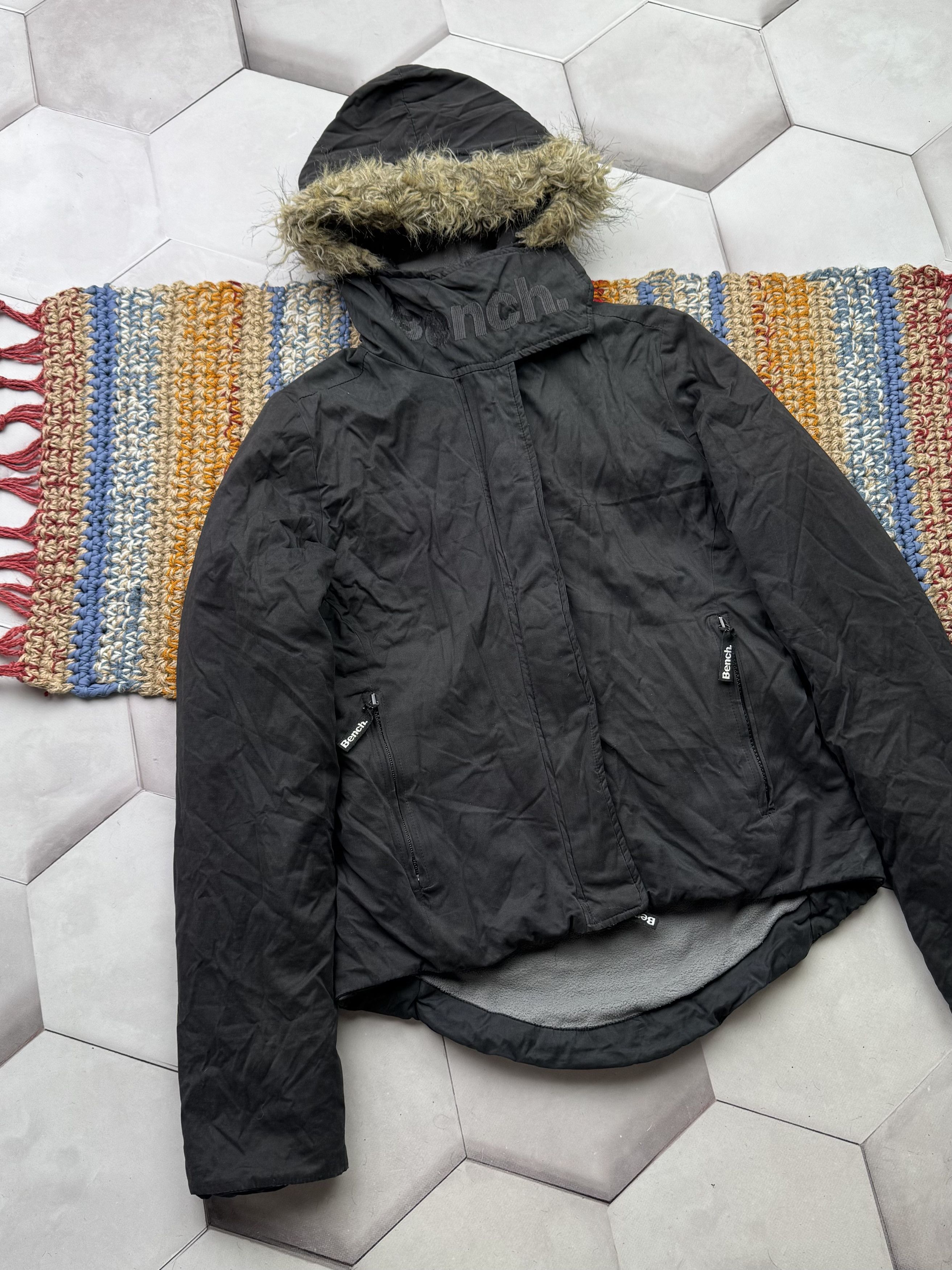 Japanese Brand Vintage Cropped Jacket With Faux Fur Hood (E4) Size S / US 4 / IT 40 - 2 Thumbnail