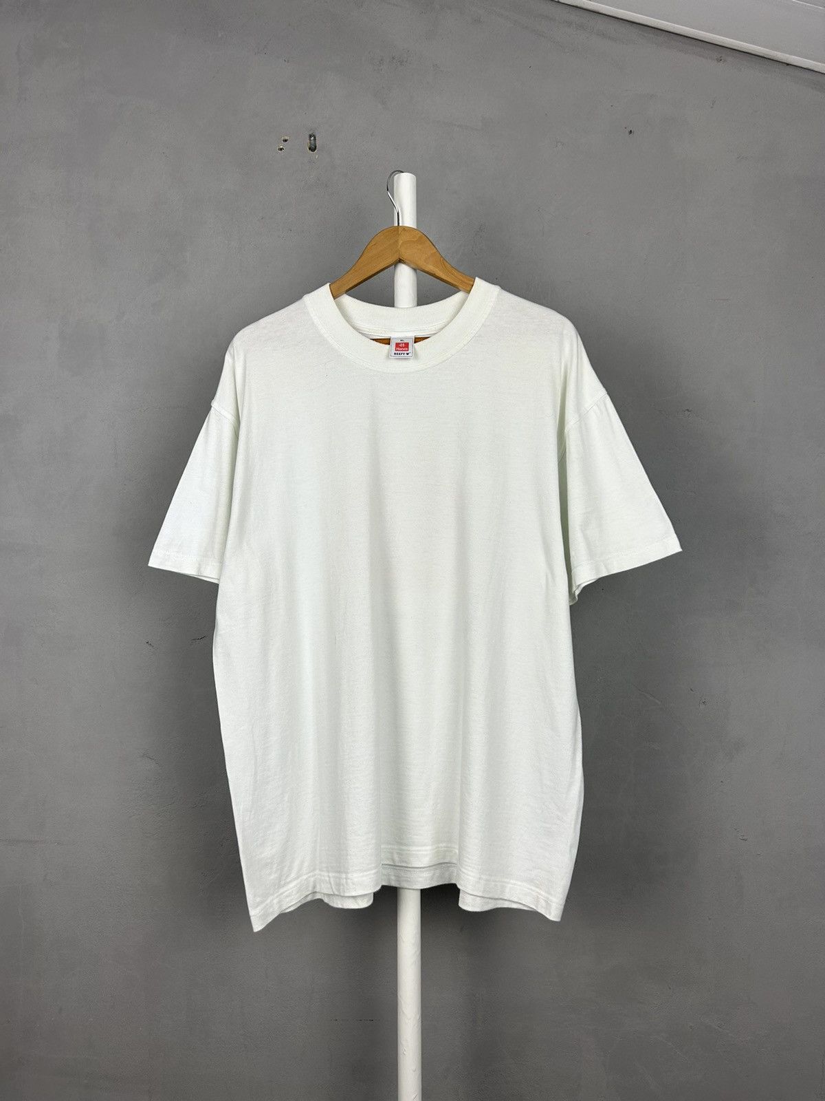 Hanes Manchester United Graphic Tee XL Hanes Beefy T Shirt Size US XL / EU 56 / 4 - 4 Thumbnail