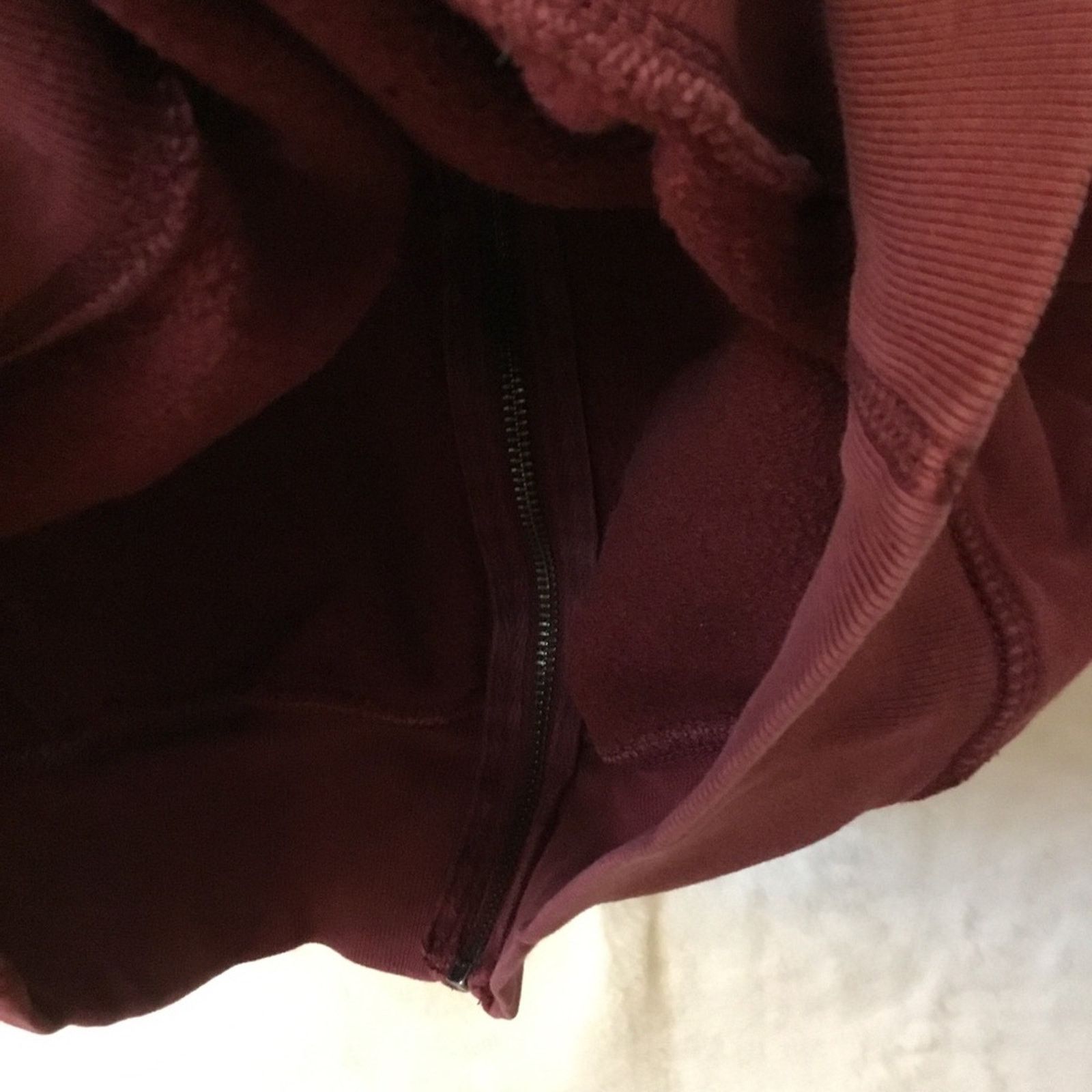 H&M H&M Burgundy Zip-Up Hoodie Size S / US 4 / IT 40 - 9 Thumbnail