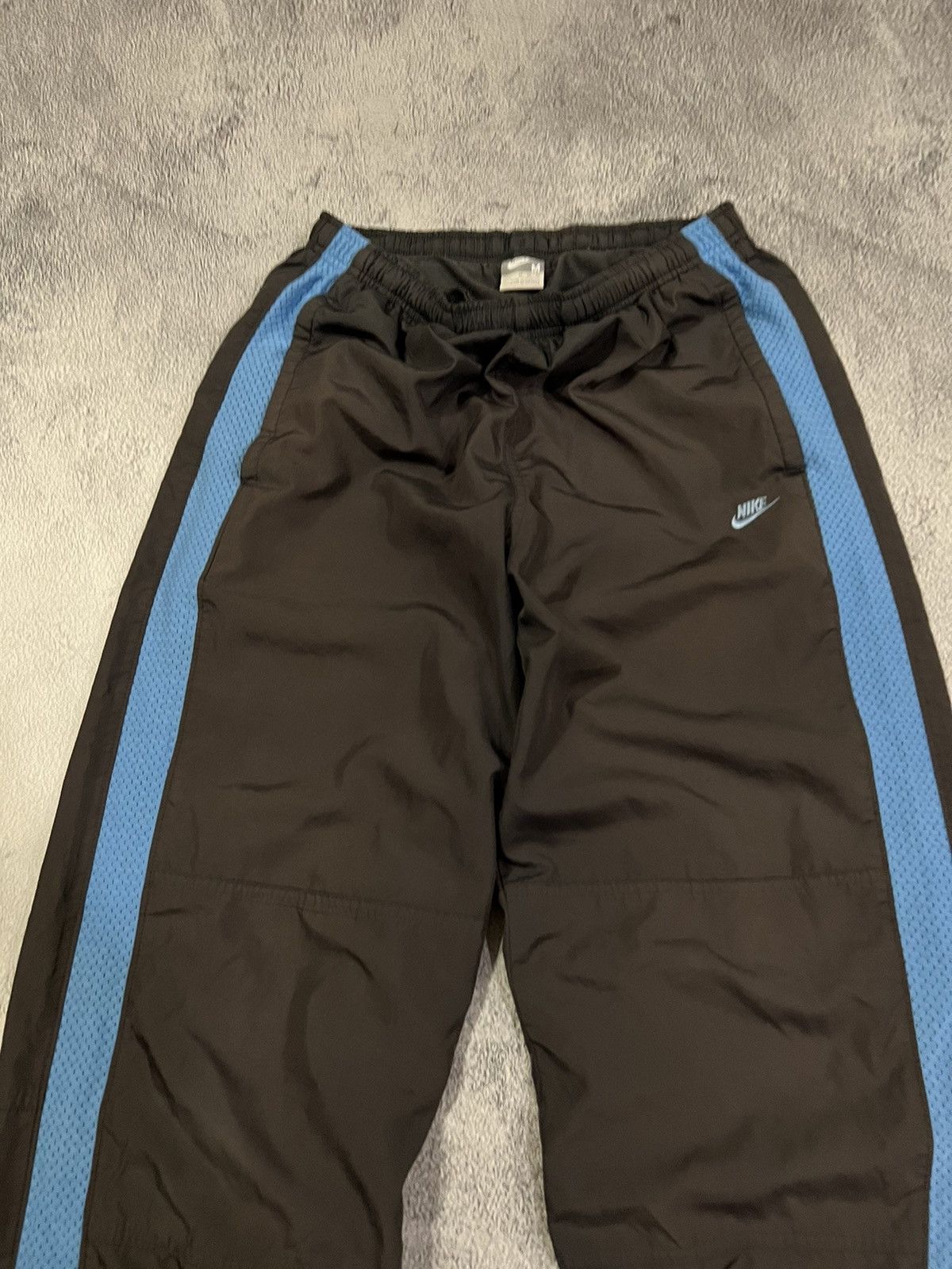 Vintage Vintage Y2k Nike Nylon Drill Track Pants 00’s Size US 32 / EU 48 - 1 Thumbnail