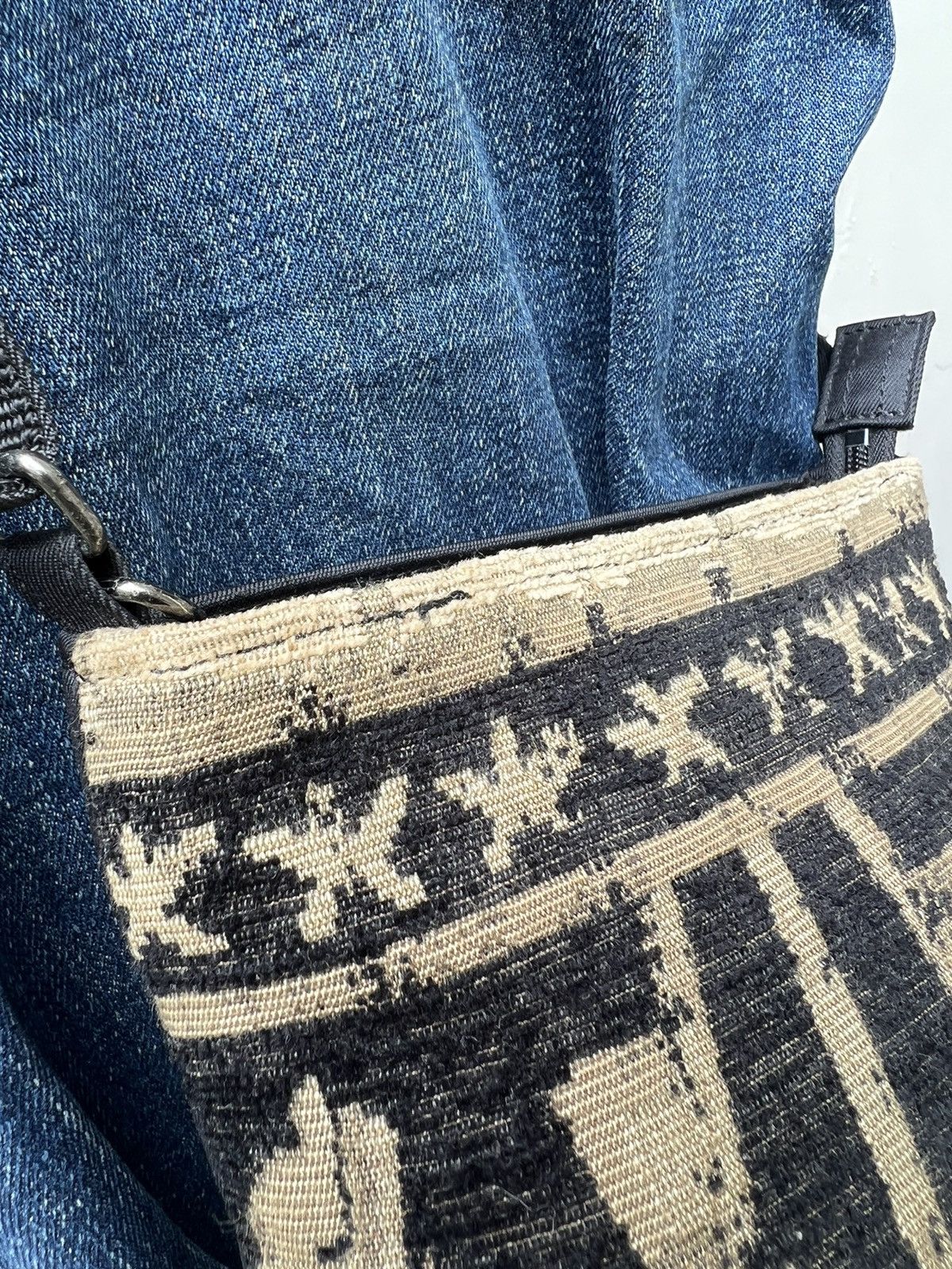 Vintage Vintage Yamatoya Tokyo Ravi Ravi Sling Bag Size ONE SIZE - 11 Thumbnail