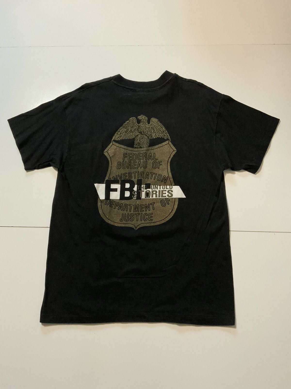 Vintage 90s FBI Untold Stories TV Motion Single Stitch T-Shirt Size US L / EU 52-54 / 3 - 1 Thumbnail