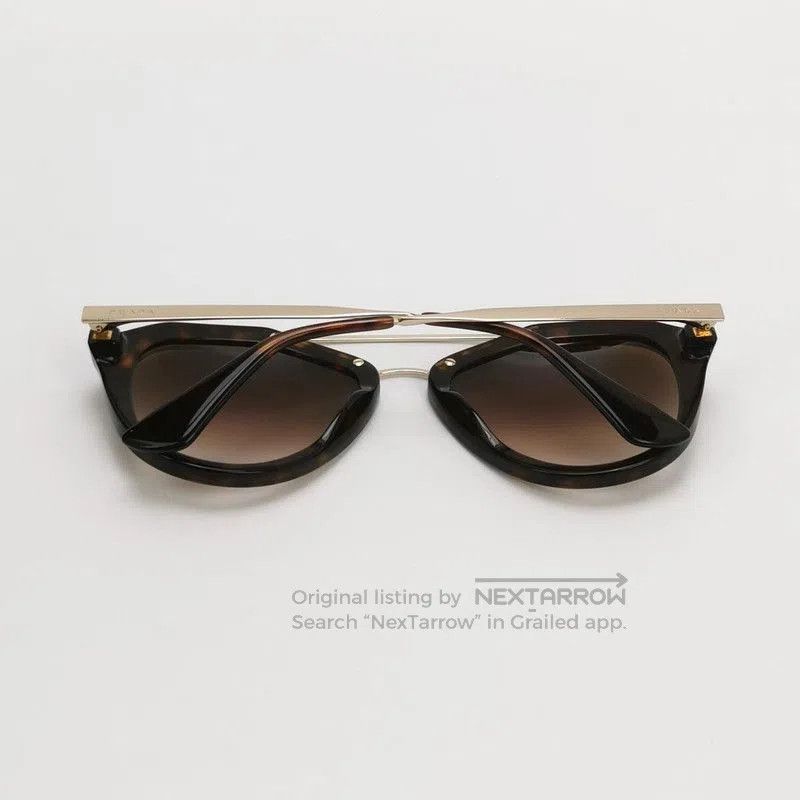 Prada Prada Logo Frame Tortoiseshell Sunglasses. Size ONE SIZE - 2 Thumbnail