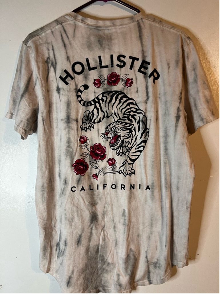 Hollister Men's Hollister T-shirt Size L Gray Tiger Graphic Tee Size US L / EU 52-54 / 3 - 2 Thumbnail