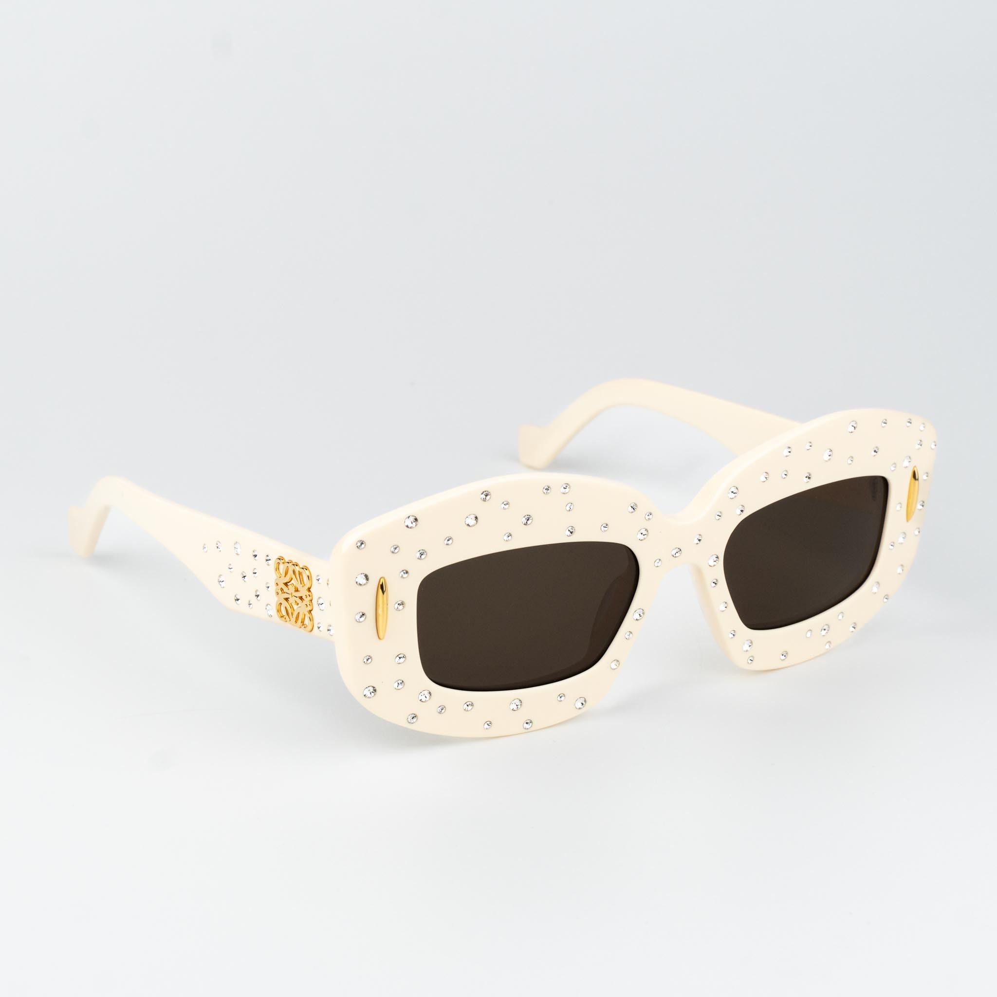 Loewe Loewe ANAGRAM Women Sunglasses LW4114IS 25E NEW AUTHENTIC Size ONE SIZE - 3 Thumbnail