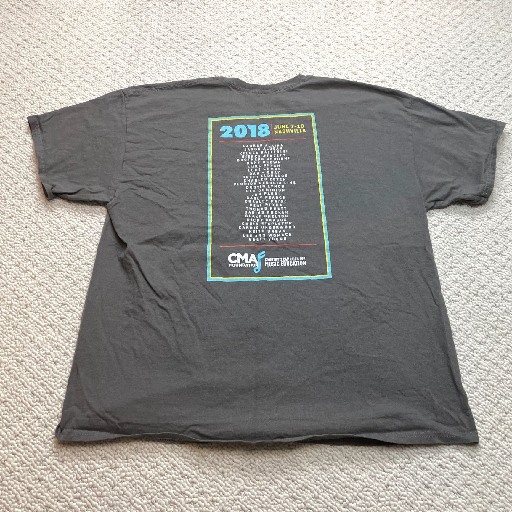 Vintage CMA World Shirt Mens 2XL Gray Short Sleeve CMA World Tee 2XL Gray Short Sleeve Men Music Size US XXL / EU 58 / 5 - 7 Thumbnail