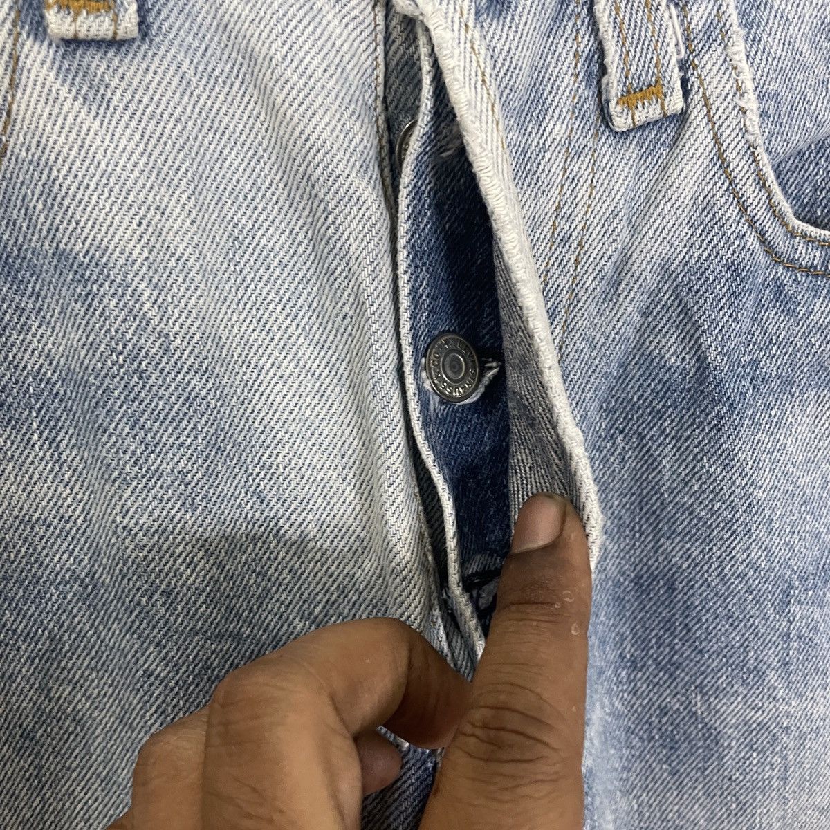 Levi's Vintage Levis Distressed Denim Jeans Size 26" / US 2 / IT 38 - 5 Thumbnail
