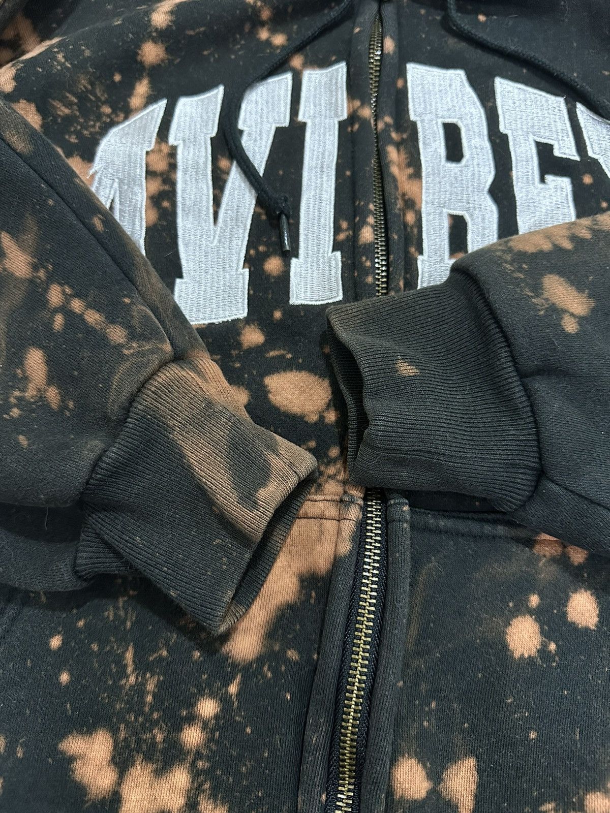 Avirex Avirex Hoodie Jacket Embroidery Logo Design Acid Washed Size US L / EU 52-54 / 3 - 5 Thumbnail