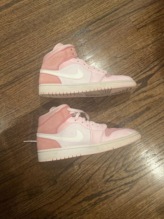 digital pink jordan mids