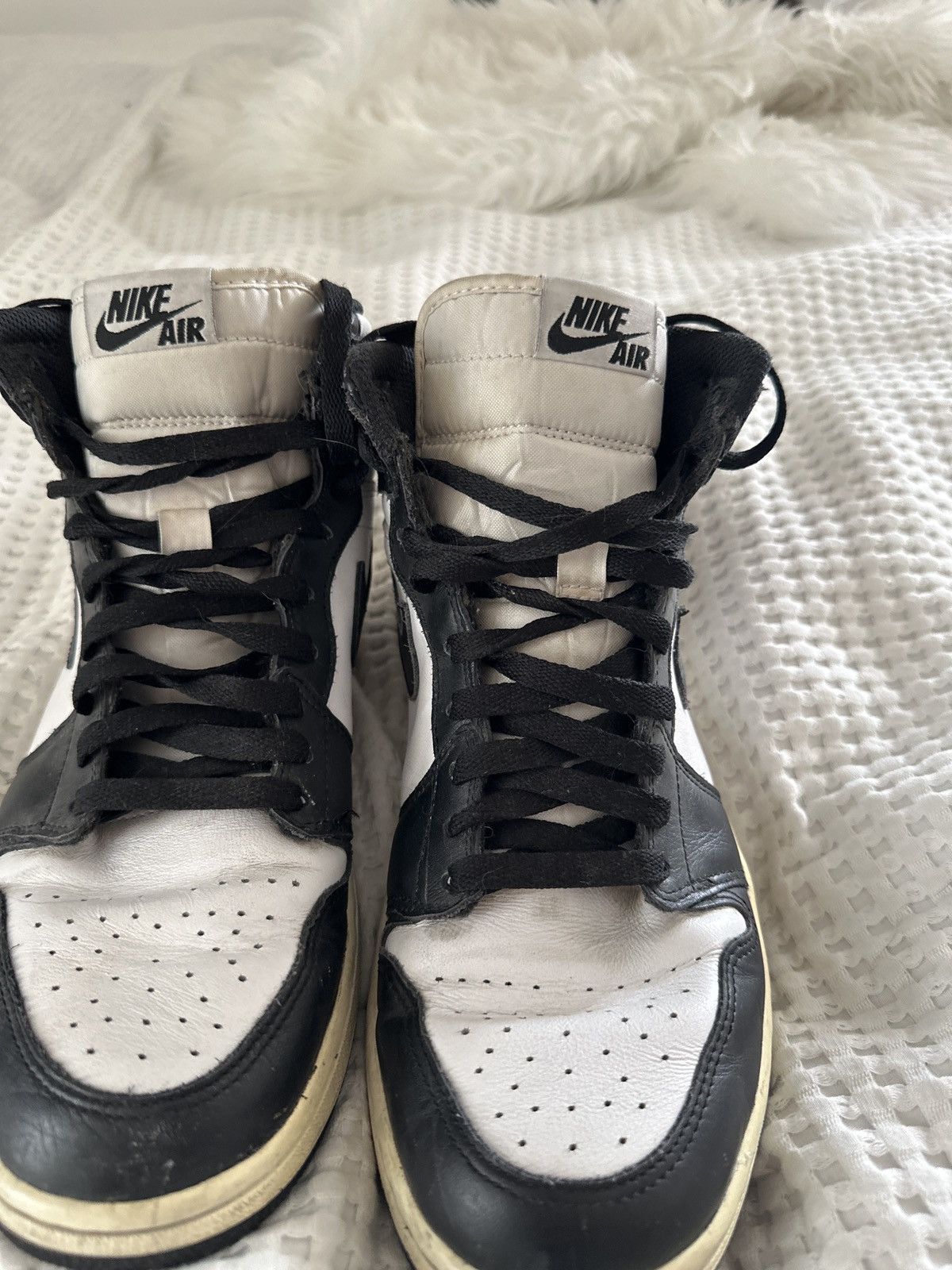 Jordan Brand × Nike Jordan 1 Black White 2014 Size US 9.5 / EU 42-43 - 8 Thumbnail