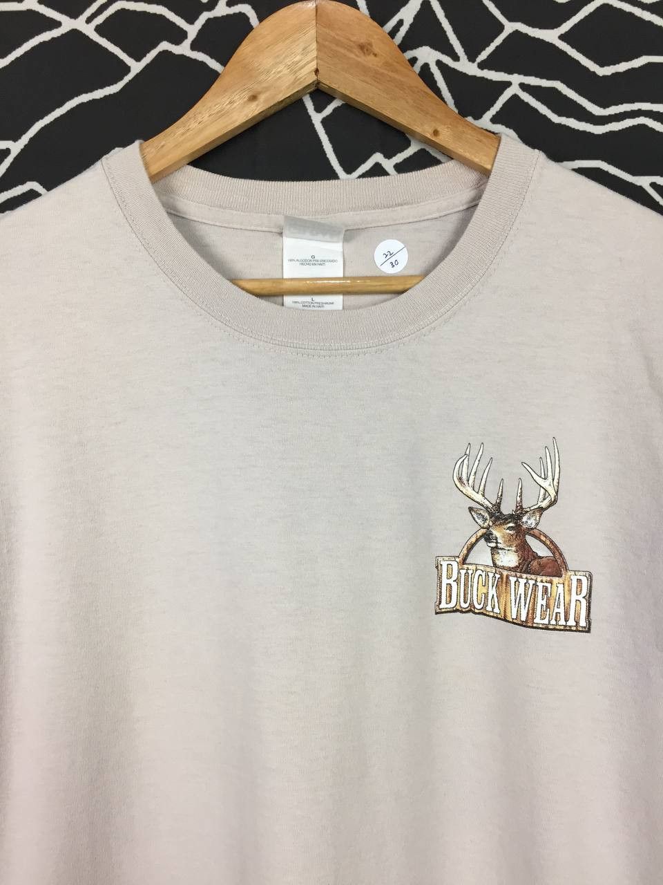 Hunter × Vintage Vtg 00s Buck Wear Place for Gods Creatures Hunting Tee Size US L / EU 52-54 / 3 - 6 Thumbnail