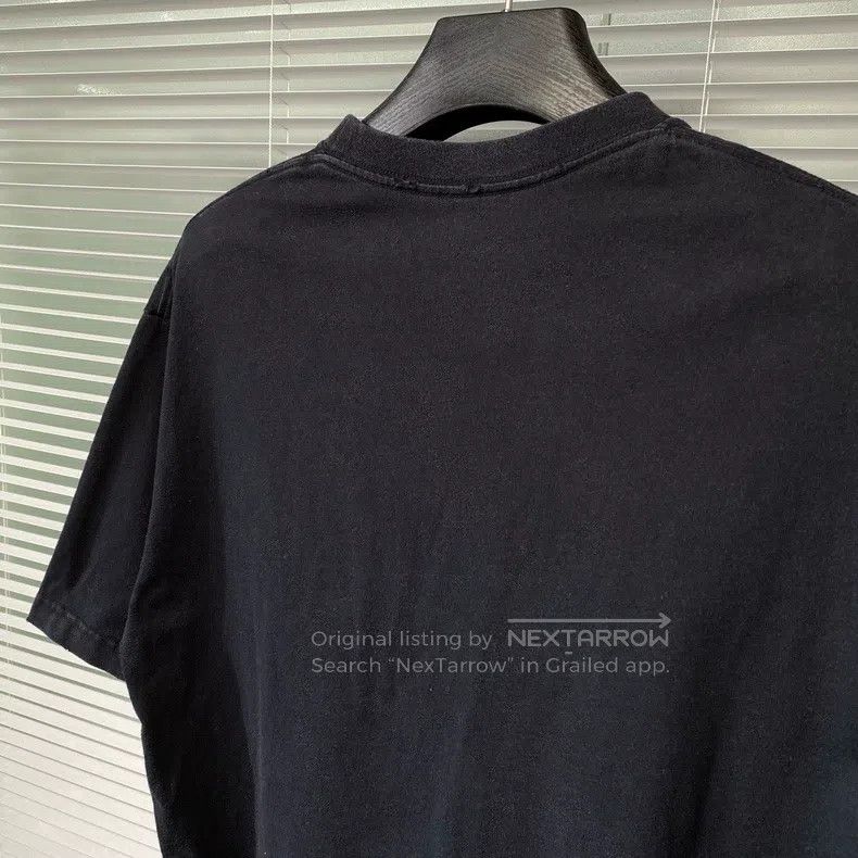 Balenciaga Balenciaga Short-sleeved T-shirt cursive letter logo destr Size US S / EU 44-46 / 1 - 5 Thumbnail