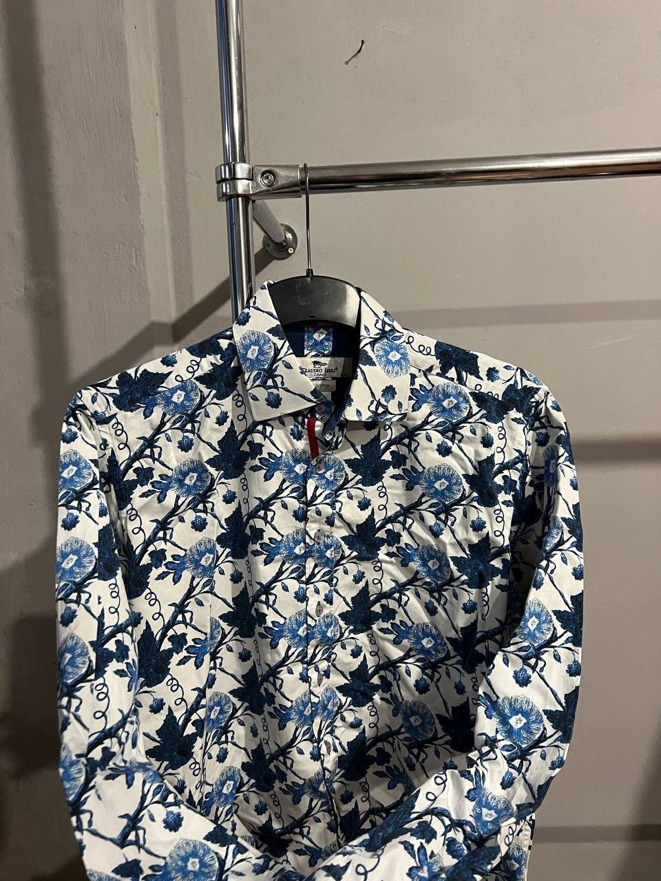 Other CLAUDIO LUGLI COUTURE ITALY ABSTRACT BUTTON MENS SHIRT SZ L Size US L / EU 52-54 / 3 - 7 Thumbnail