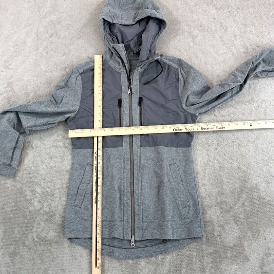 Lululemon Lululemon Hoodie Men Small Grey Athletic Running Gym Pockets Full Zip Size US S / EU 44-46 / 1 - 7 Thumbnail