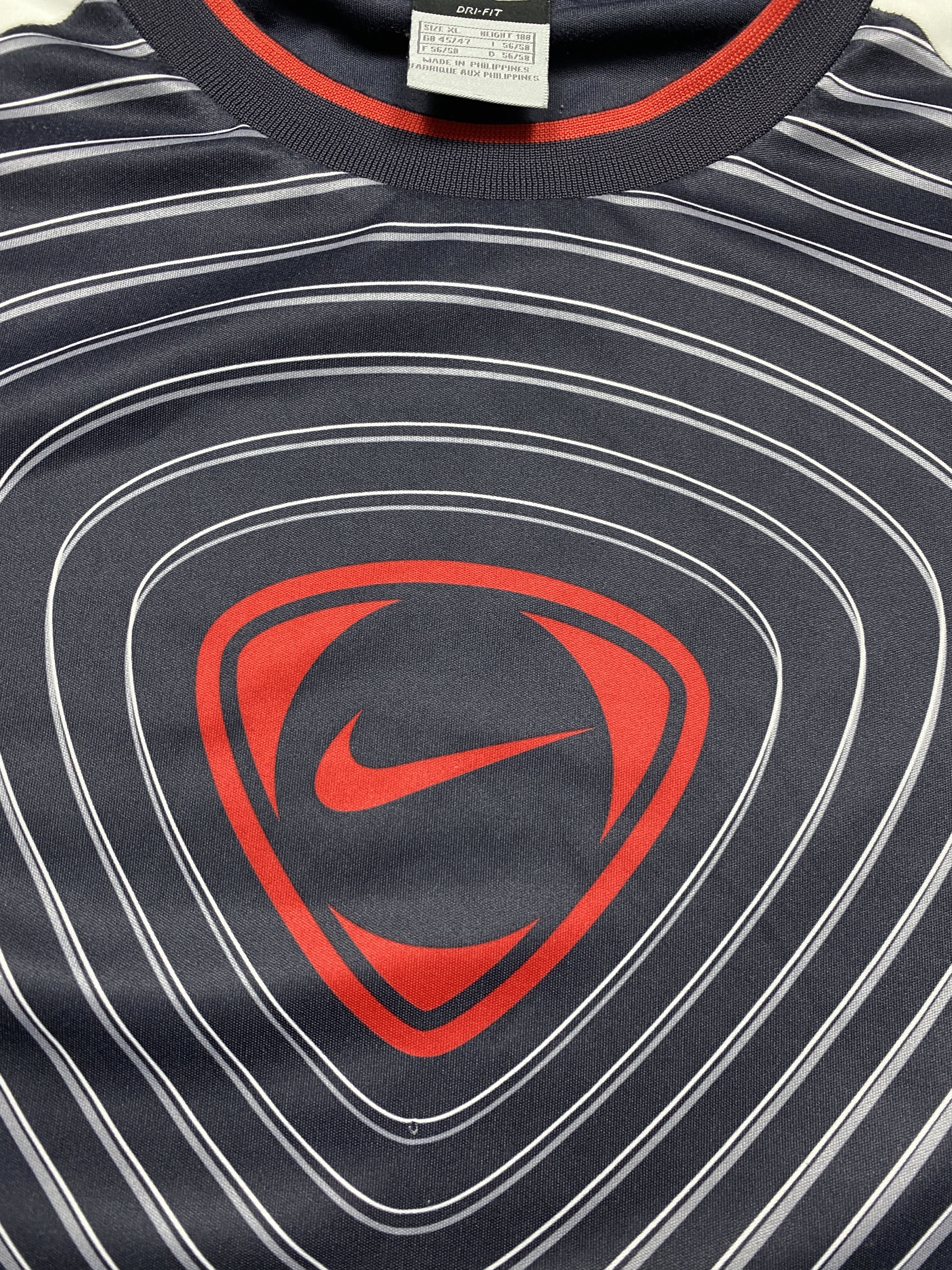 Nike Nike Vintage Mens Big Logo T-Shirt Size US XL / EU 56 / 4 - 3 Thumbnail