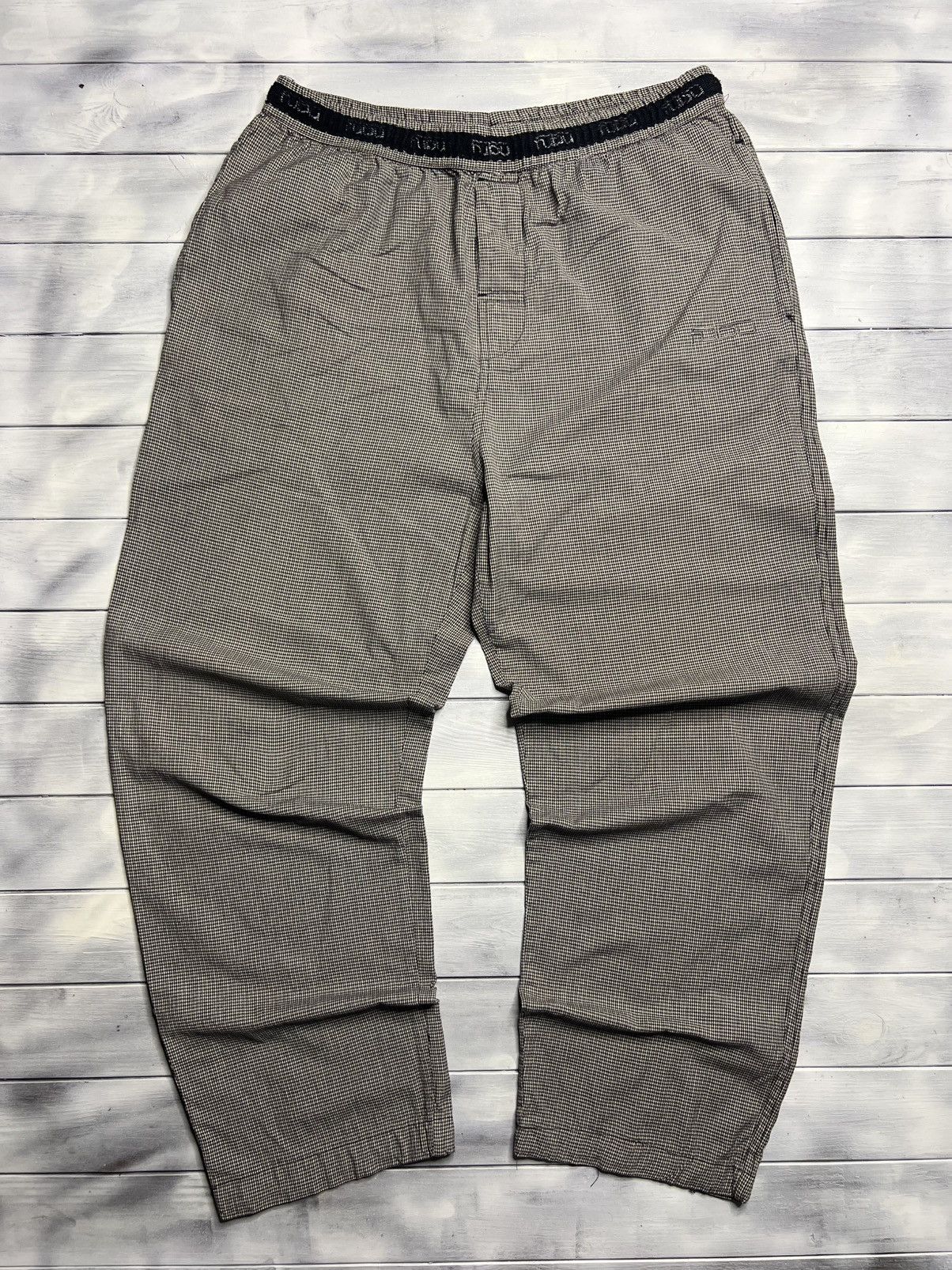 Fubu × Vintage Rare Vintage Pants Fubu In a Cage Surfing Style Size US 32 / EU 48 - 1 Thumbnail