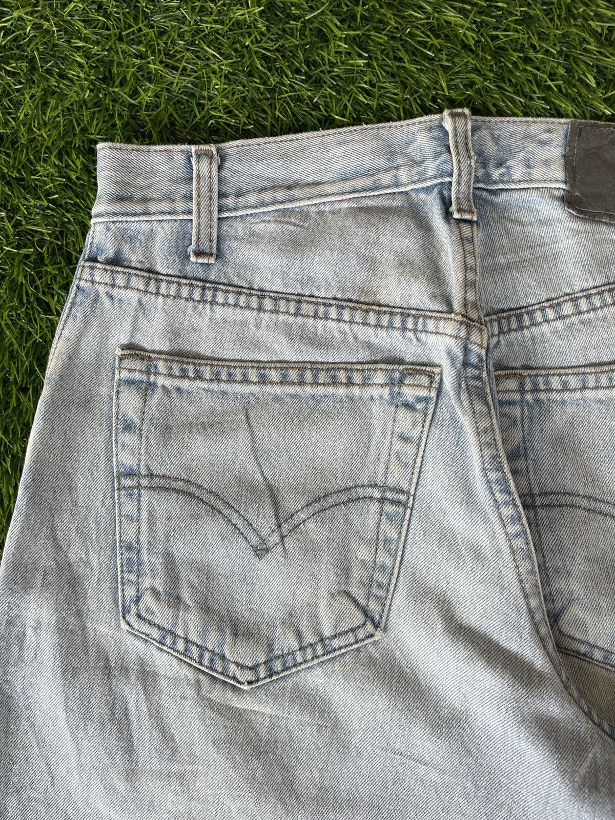 Levi's Vintage’90s🔥LEVI’S SILVERTAB🔥WASHED Denim BAGGY JEANS Size US 31 - 16 Thumbnail