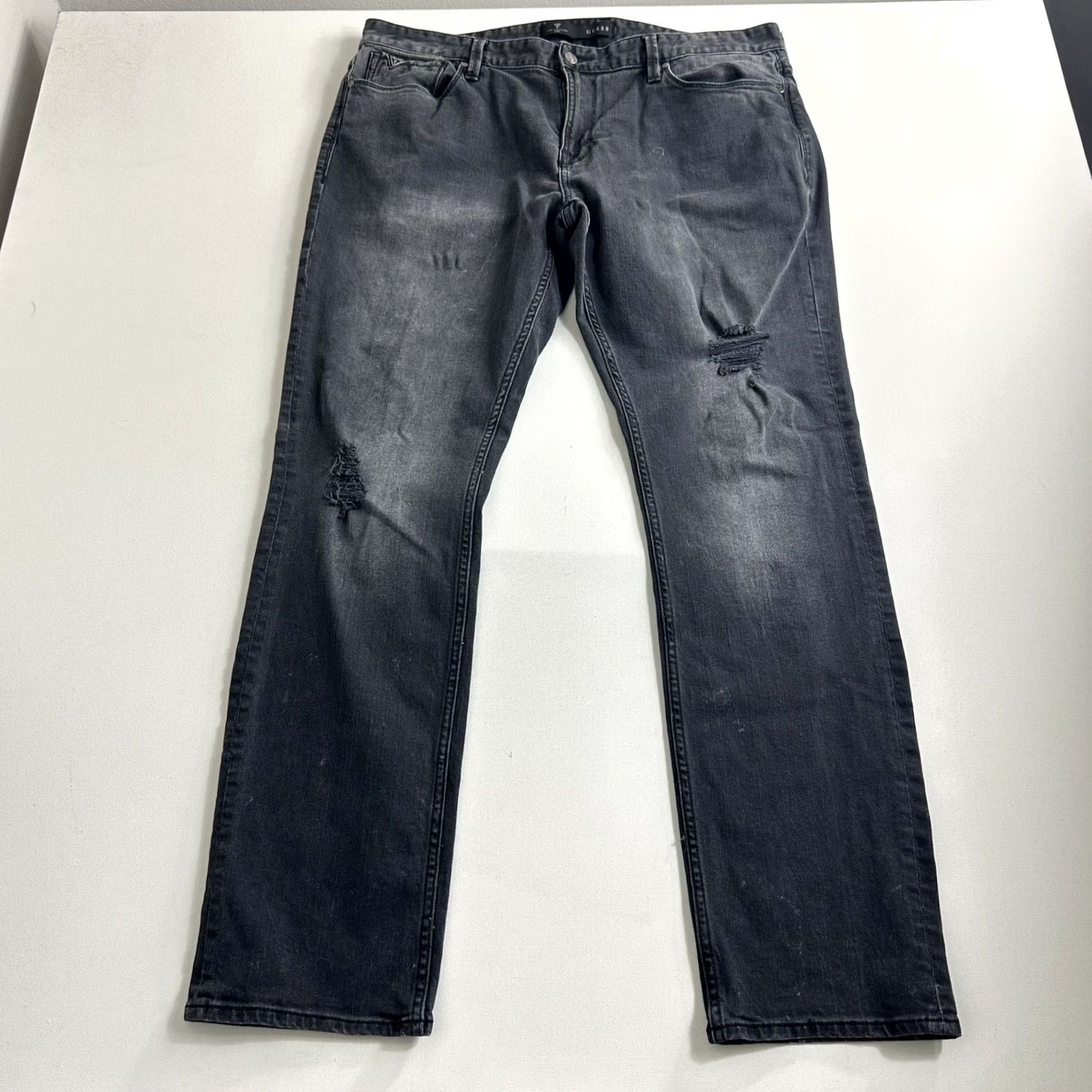 Guess VINTAGE Guess Jeans Slim Straight Men's 38x31 Faded Black Distressed Jeans Distressed Black 90s Hip Hop Streetwear Y2K Mens Size US 38 / EU 54 - 2 Thumbnail
