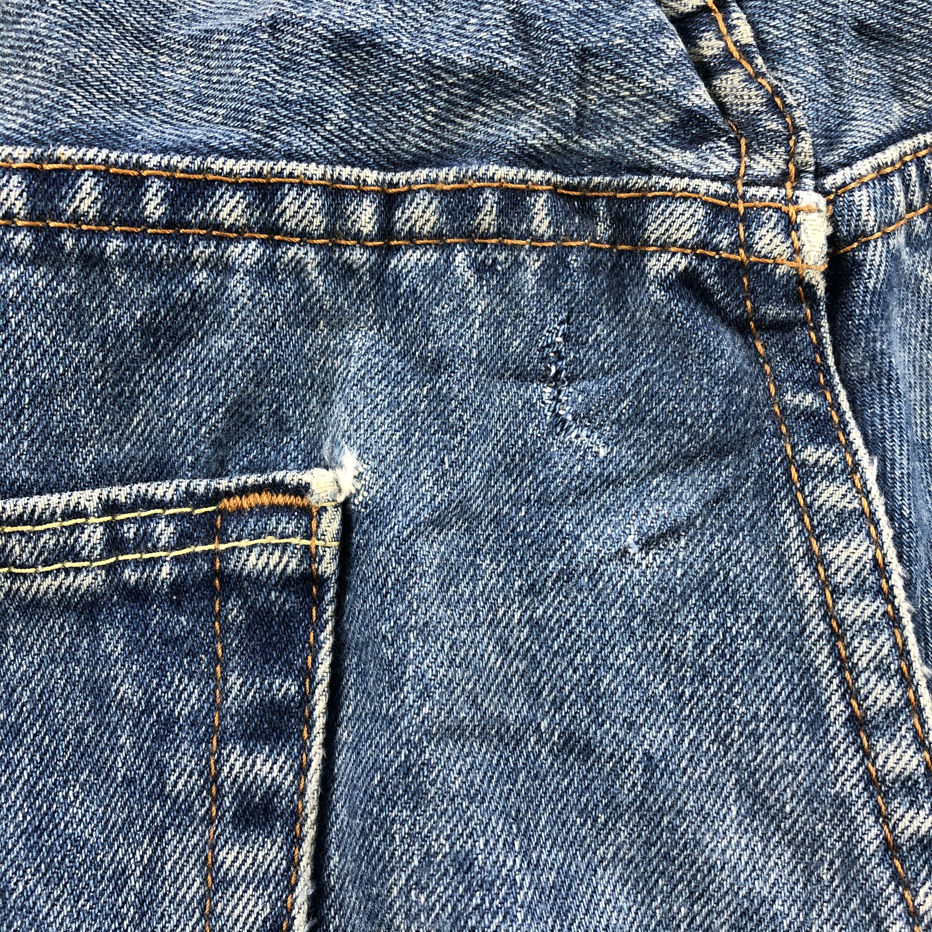Levi's Vintage Levis 550 Jeans-JM1174 Size US 39 - 6 Thumbnail