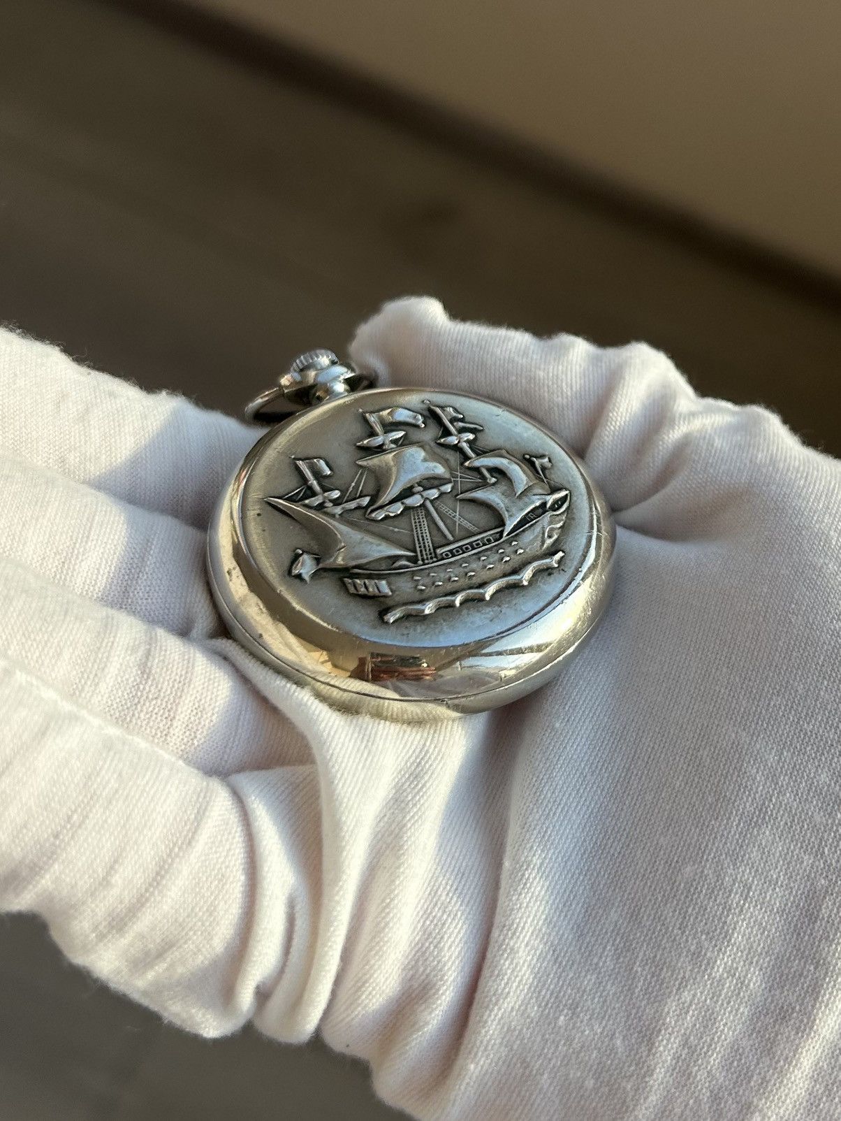 Vintage Vintage Watch Molnija USSR Soviet Pocket Watch 1970s Size ONE SIZE - 10 Thumbnail