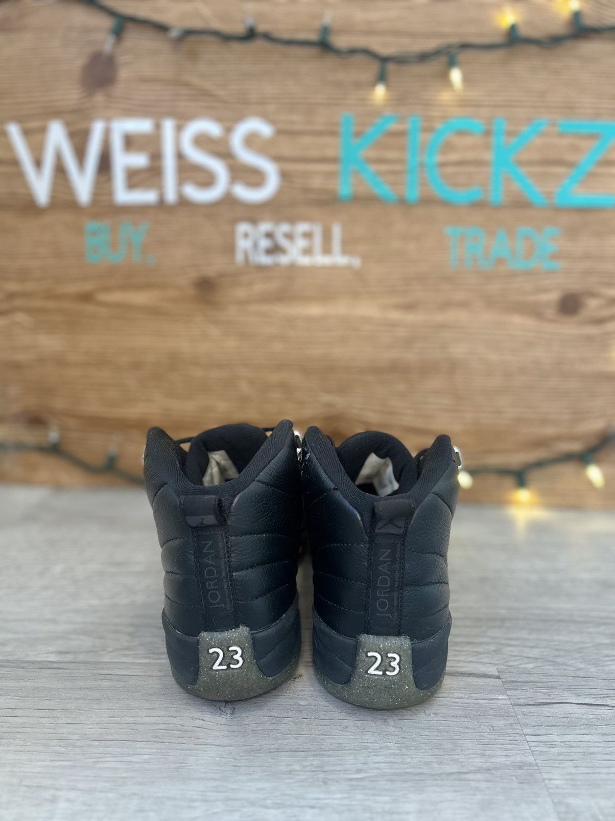 Jordan Brand Jordan 12 utility Size US 7 / EU 40 - 6 Thumbnail