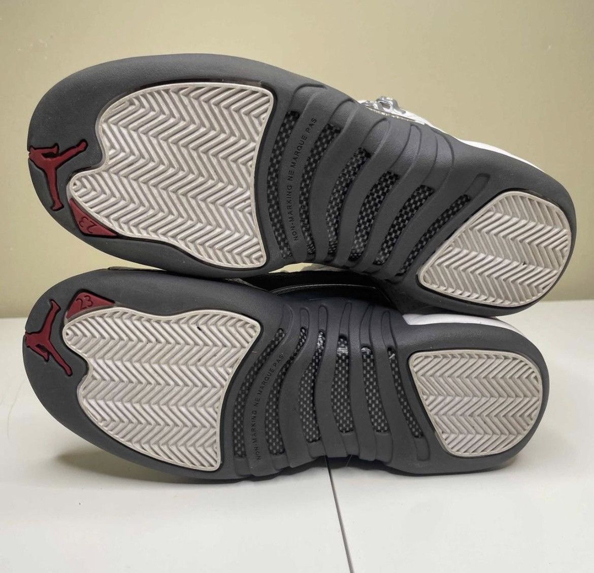 Jordan Brand AIR JORDAN 12 RETRO BG 'DARK GREY' Size US 5 / EU 37 - 6 Thumbnail