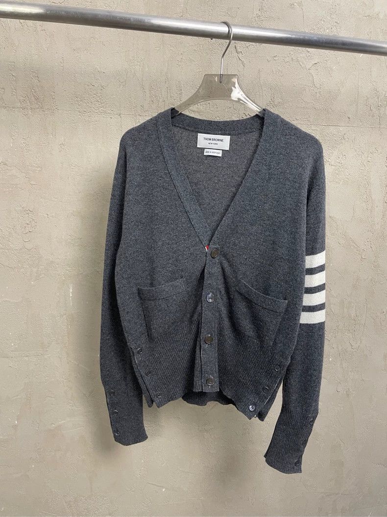 Thom Browne Thom Browne Gray cashmere cardigan Size US XS / EU 42 / 0 - 1 Thumbnail