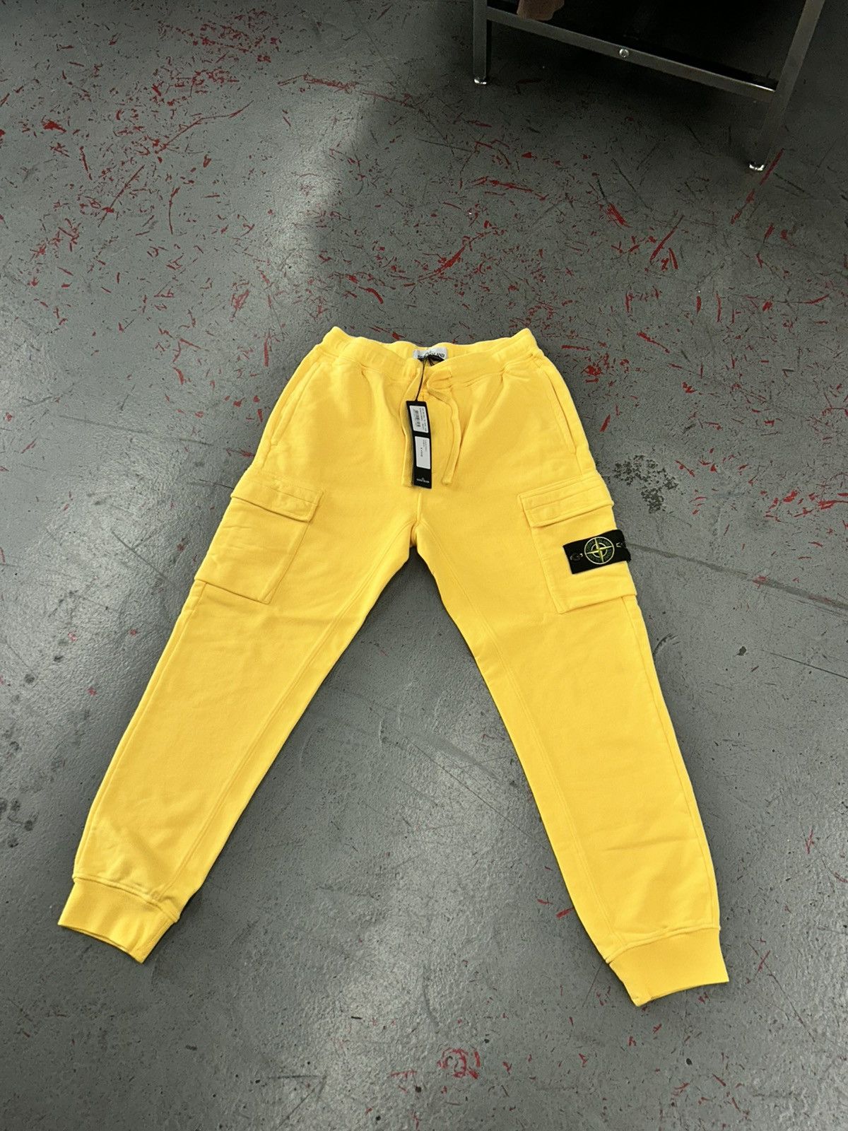 Stone Island Stone Island Yellow Jogging Bottoms Size S New Size US 29 - 1 Thumbnail