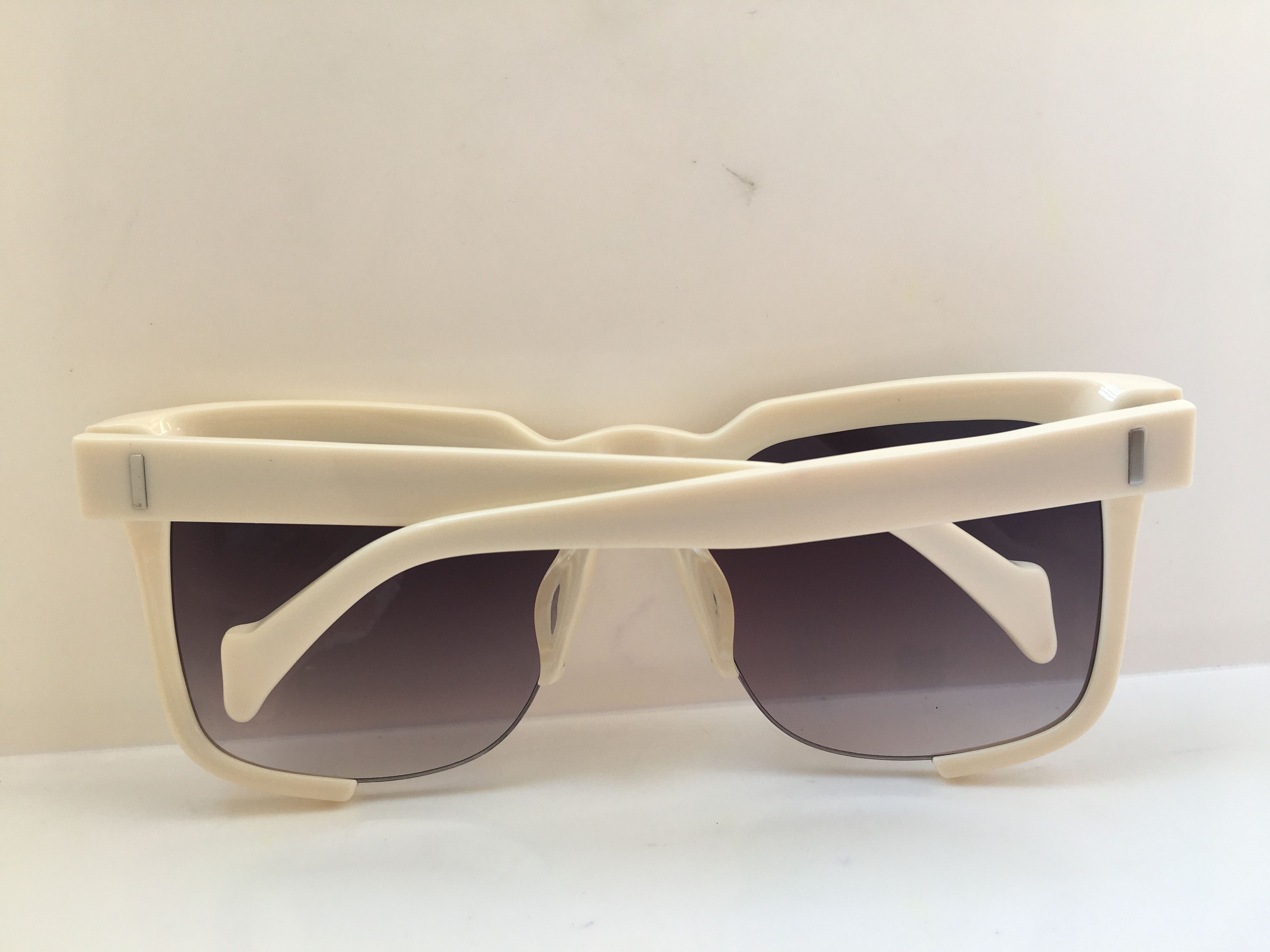 Other Rain Handmade White Acetate ROCKABILLY Sunglasses Size ONE SIZE - 7 Thumbnail