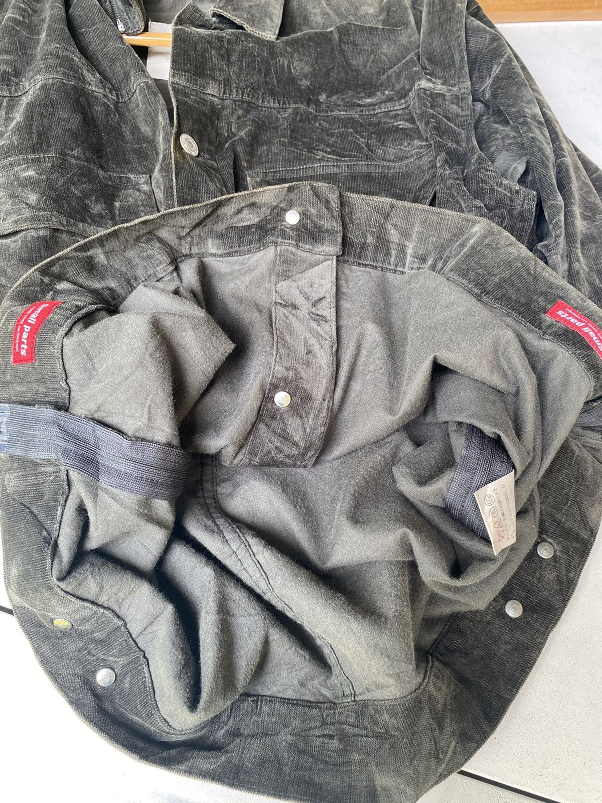 Undercover Undercover Jun Takahashi 98/99 Winter Detachable Small Parts Size US L / EU 52-54 / 3 - 20 Thumbnail