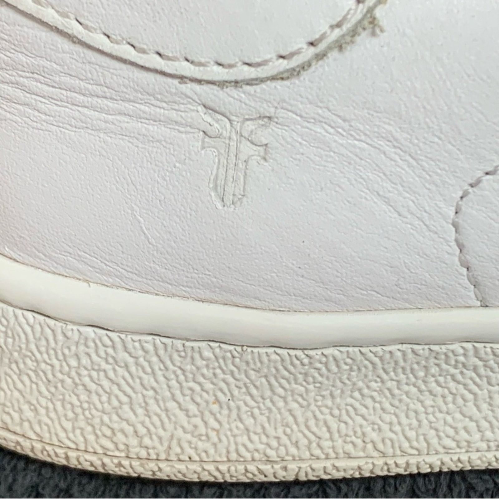 Frye FRYE ALEXIS LEATHER LOW SHOES WHITE BLACK SZ 5.5 ITALY NICE Size US 5.5 / EU 38 - 5 Thumbnail