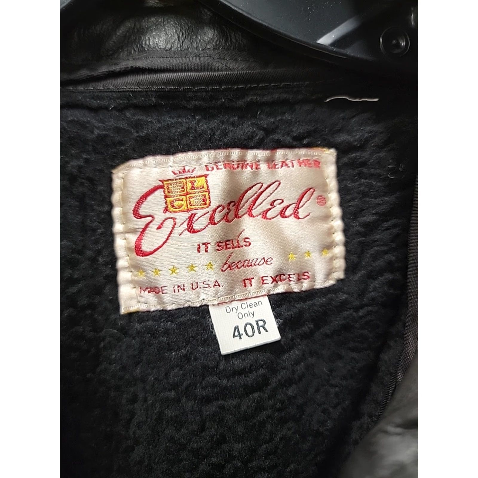 Vintage VINTAGE Excelled Leather Biker Bomber Jacket Mens 40R Black Zip Short Leather Motorcycle Casual Formal Party/Cocktail Men jacket Size US XXS / EU 40 - 2 Thumbnail