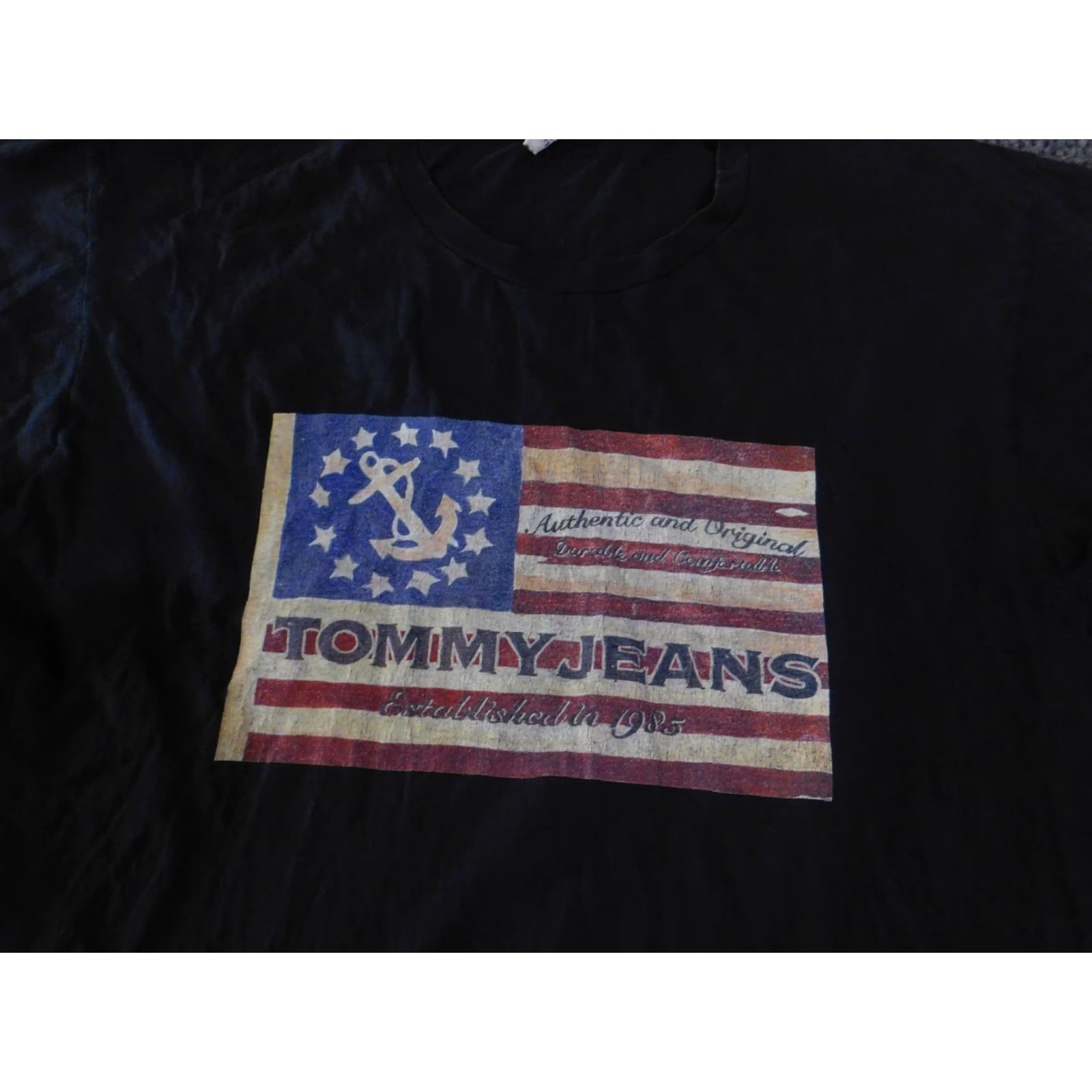 Tommy Hilfiger VINTAGE Tommy Hilfiger Tommy Jeans T Shirt Mens L Black USA Flag Graphic 90s Made In Mexico Size US L / EU 52-54 / 3 - 5 Thumbnail