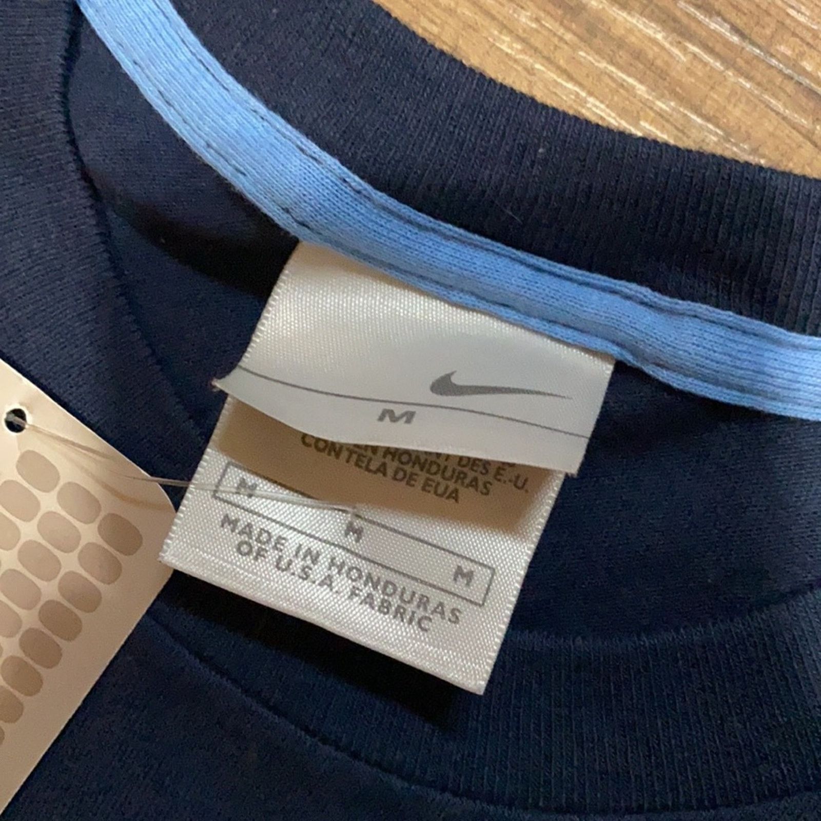 Nike 2004 Nike shirt sleeve Size US M / EU 48-50 / 2 - 3 Thumbnail