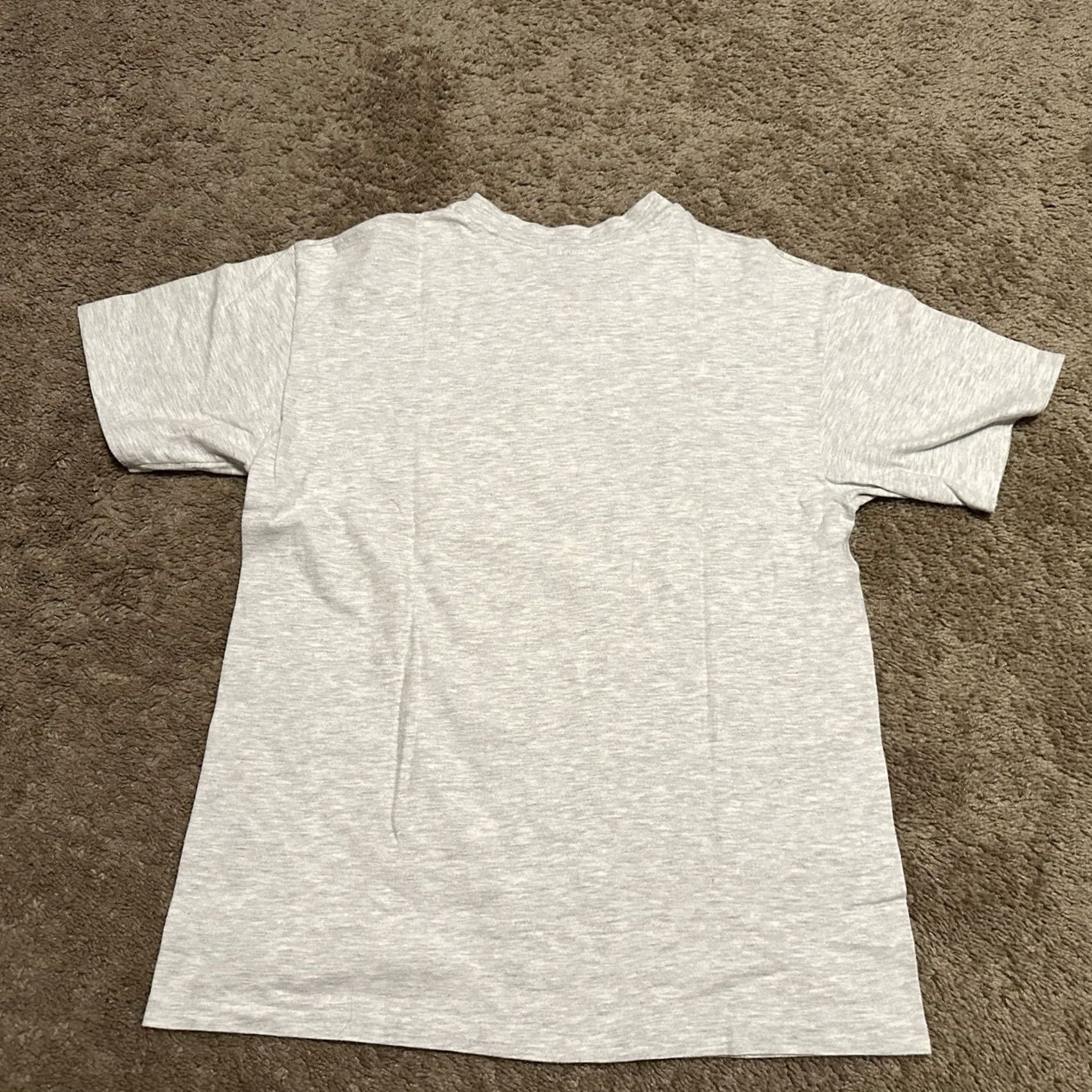 Hanes VINTAGE Hanes Disney Shirt Mens Gray Mickey Mouse Graphic Print Short Sleeve 90s XL M Mens Size US M / EU 48-50 / 2 - 3 Thumbnail