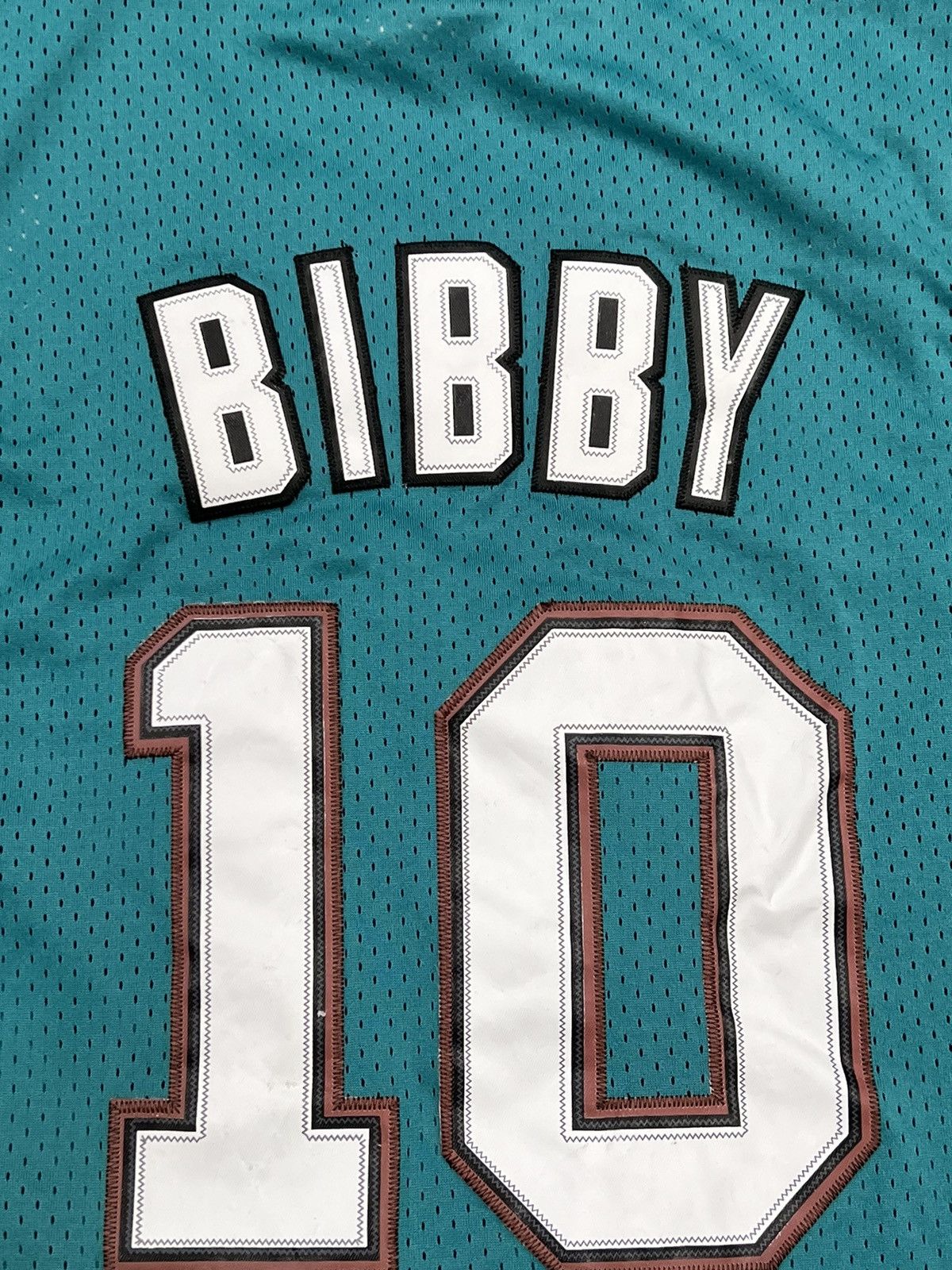 Adidas Vintage Vancouver Grizzlies Mike Bibby Jersey Size US S / EU 44-46 / 1 - 6 Thumbnail