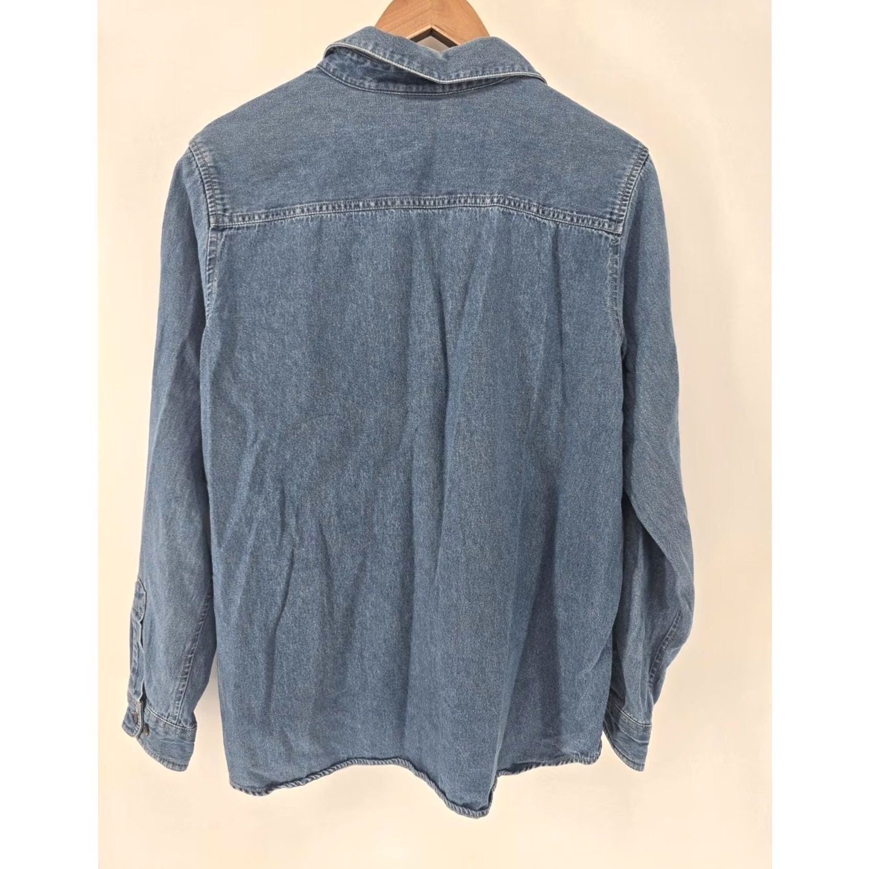 Vintage VINTAGE Classic Elements Denim Shirt Womens L Blue Floral Embroidered Button Front Size L / US 10 / IT 46 - 4 Thumbnail