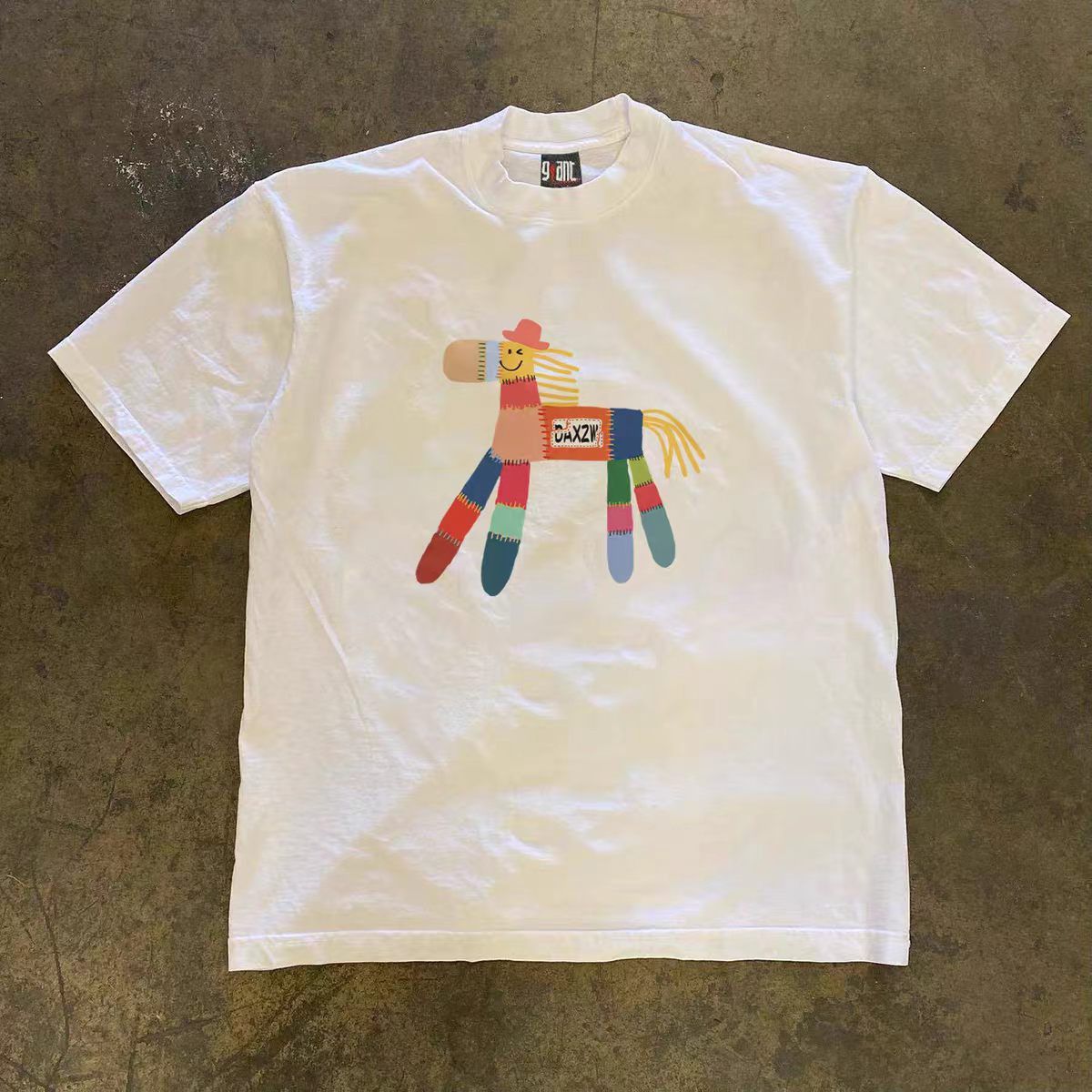 Vintage White Vintage Cartoon Horse Print T-Shirt Size US M / EU 48-50 / 2 - 1 Thumbnail