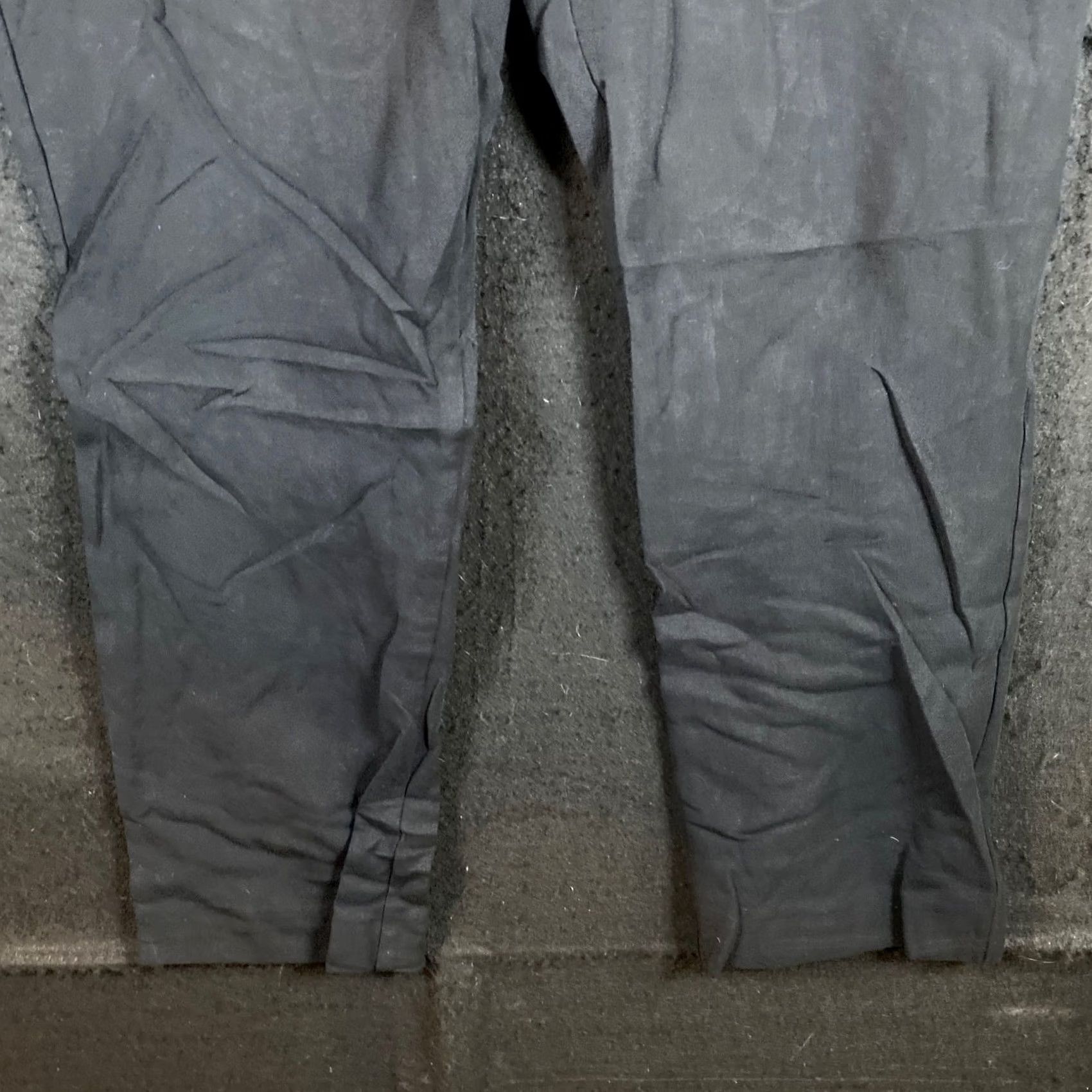 Ann Taylor Ann Taylor Factory Womens Pants Black Capri Cropped Mid Rise Stretch 8 Size 24" / US 00 / IT 34 - 3 Thumbnail