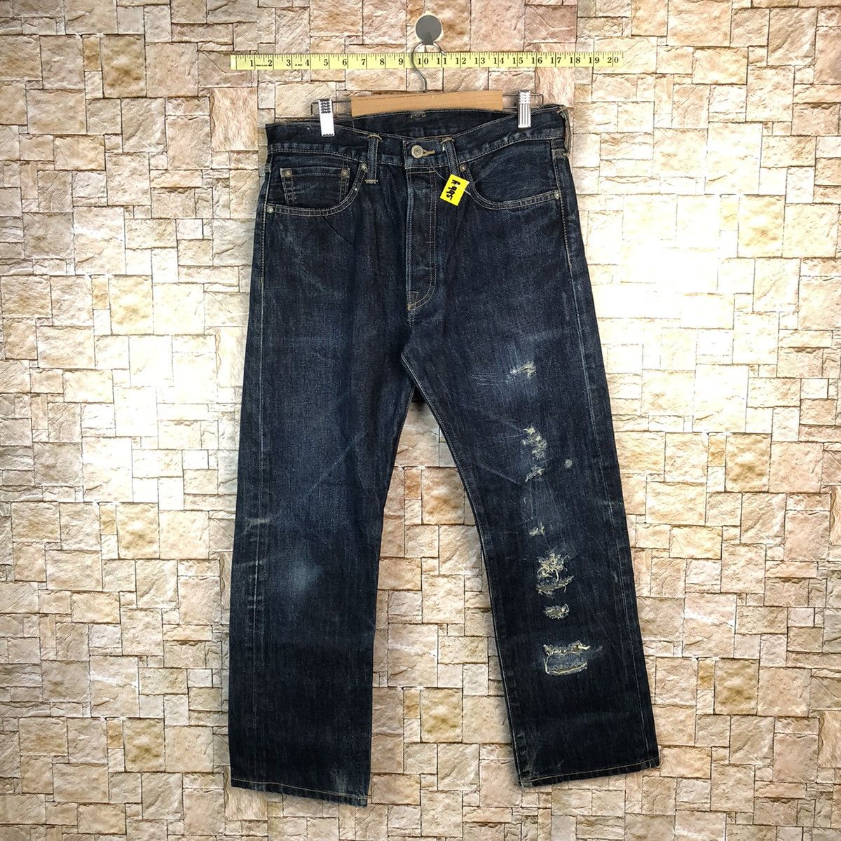 Levi's Levis Blue Distressed ripped jeans Denim #A995 Size US 31 - 1 Thumbnail