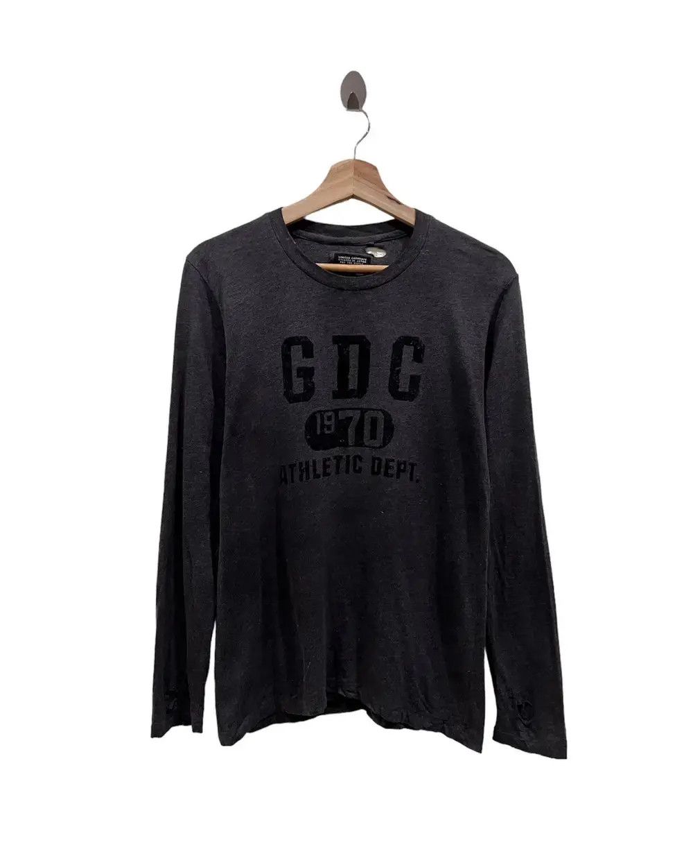 Narcotic GDC Japanese Brand Uniqlo X GDC Long Sleeve Size US S / EU 44-46 / 1 - 1 Thumbnail