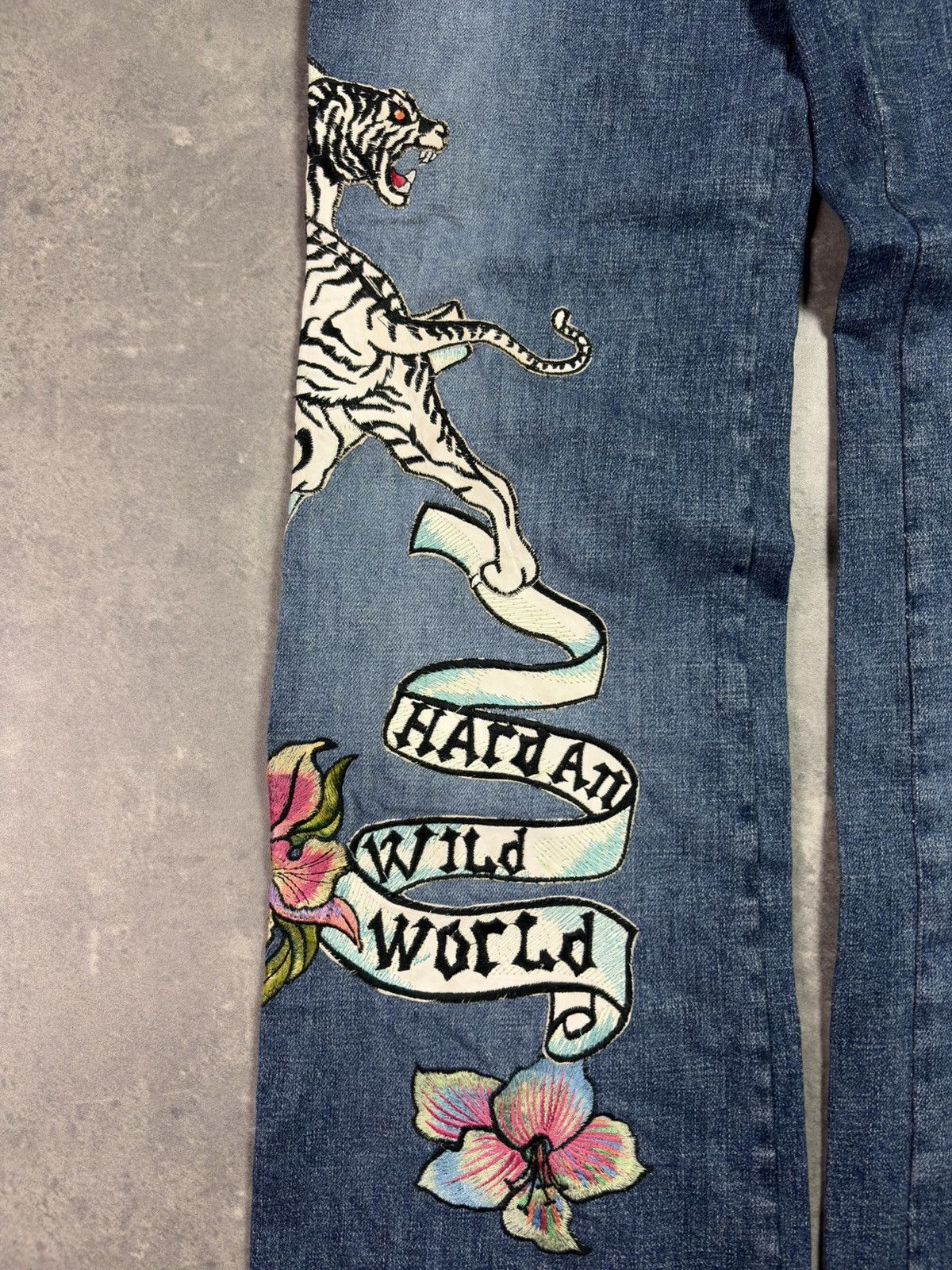 Roberto Cavalli SS03 Roberto Cavalli Tattoo Denim Jeans 30 32 Rare 00s Size US 30 / EU 46 - 4 Thumbnail