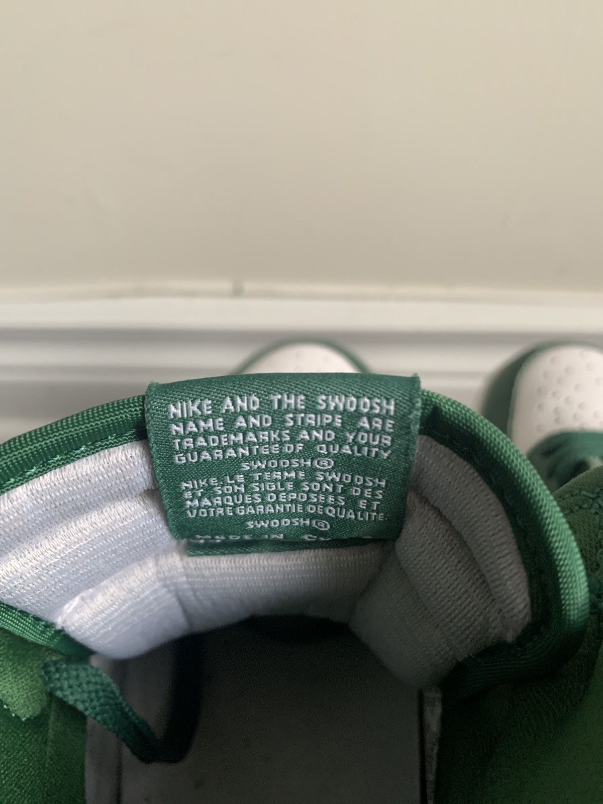 Jordan Brand Jordan 1 Retro High OG Gorge Green Size US 9 / EU 42 - 10 Thumbnail