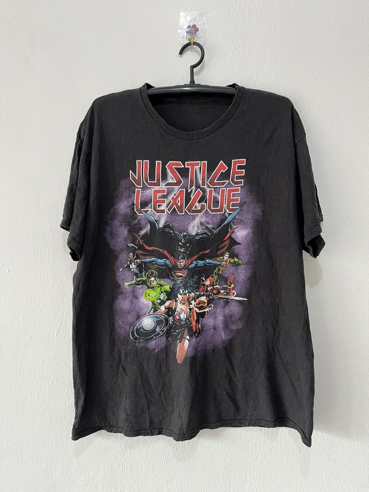 DC Comics Justice League Size US XL / EU 56 / 4 - 1 Thumbnail