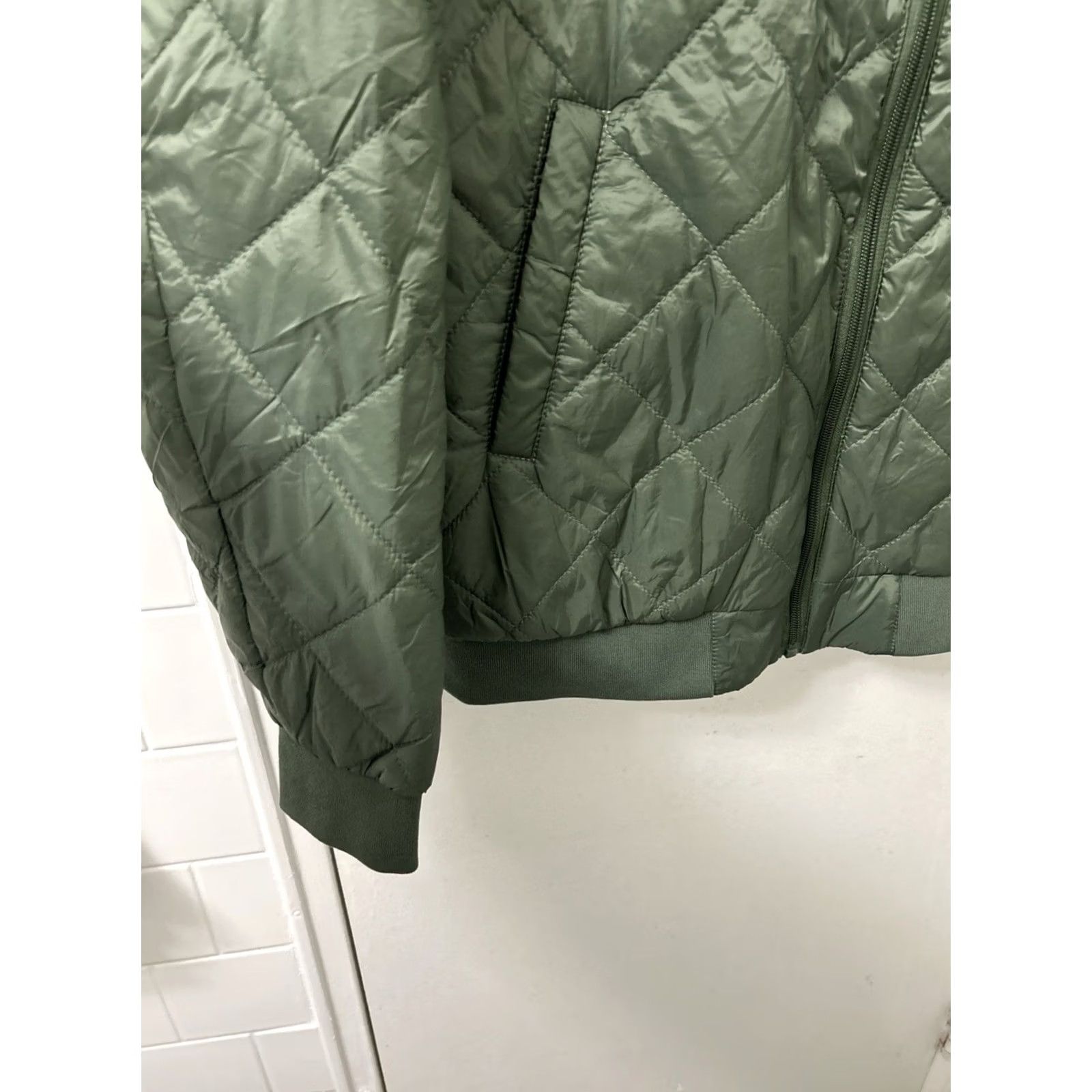 Springfield MGM Springfield Bomber Jacket Mens L Green Full Zip Nylon Puffer L/S Quilted Logo Embroidered Zipper Short Jacket Size US L / EU 52-54 / 3 - 5 Thumbnail